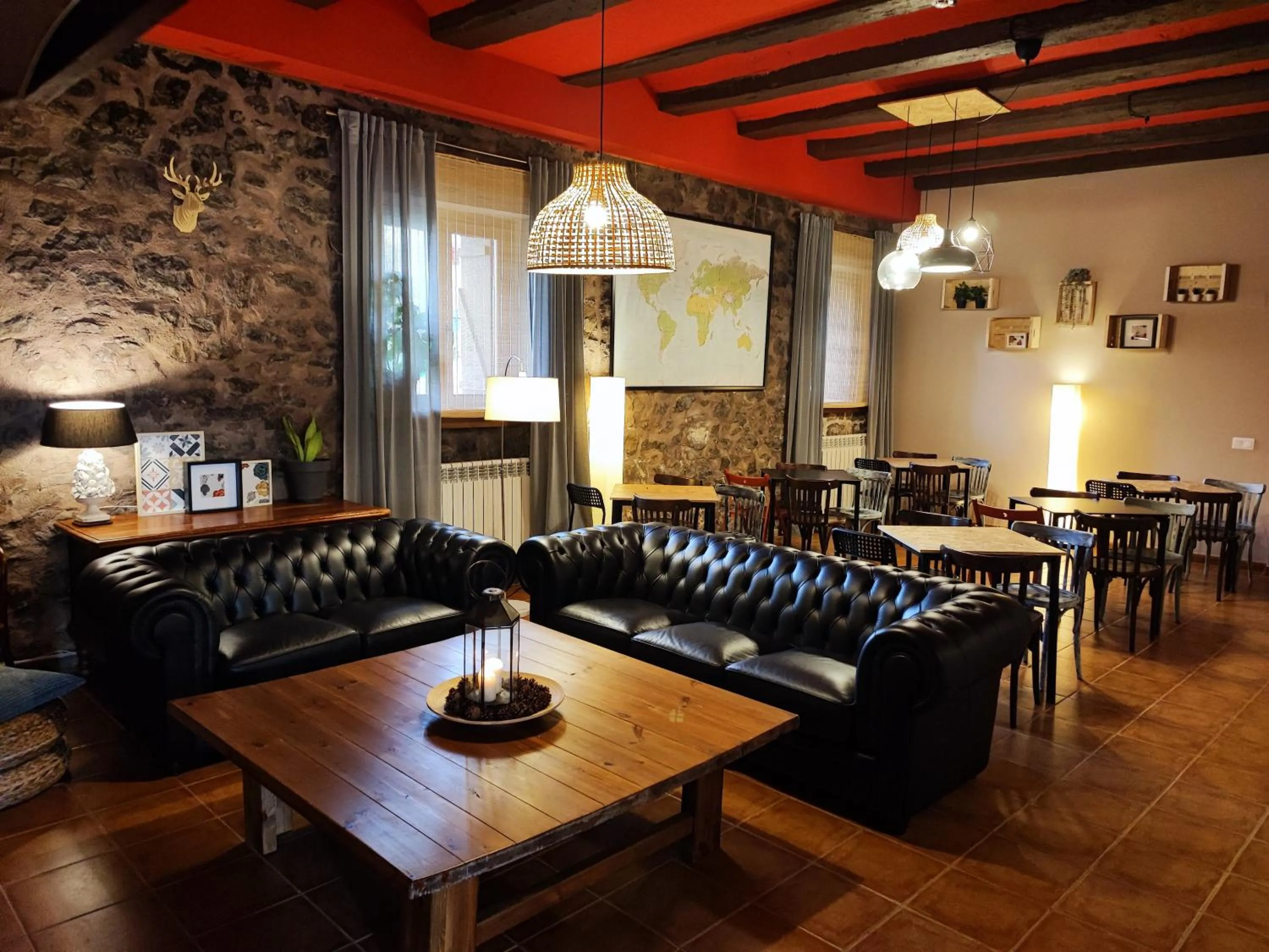 Living room in Hotel Rural Curia