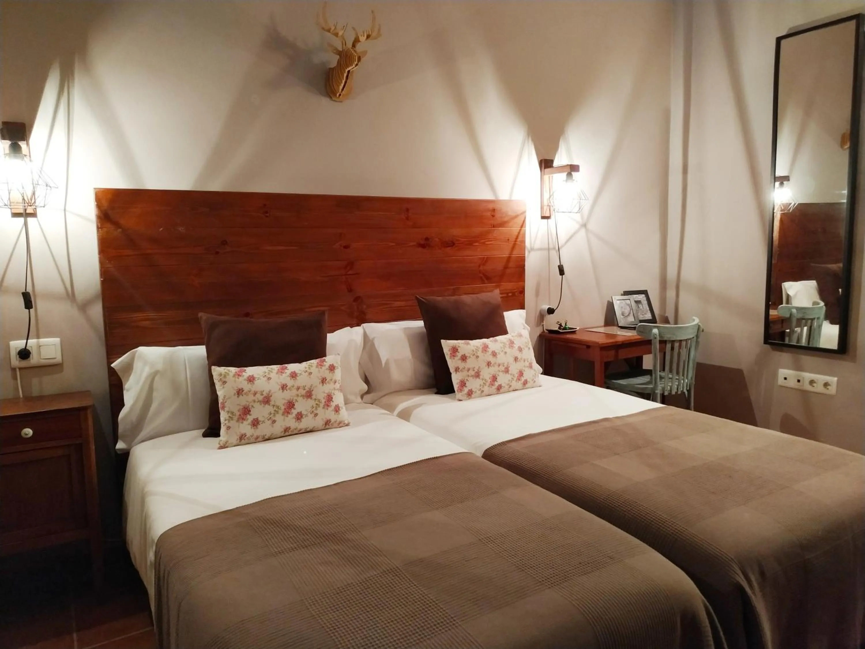 Bedroom, Bed in Hotel Rural Curia