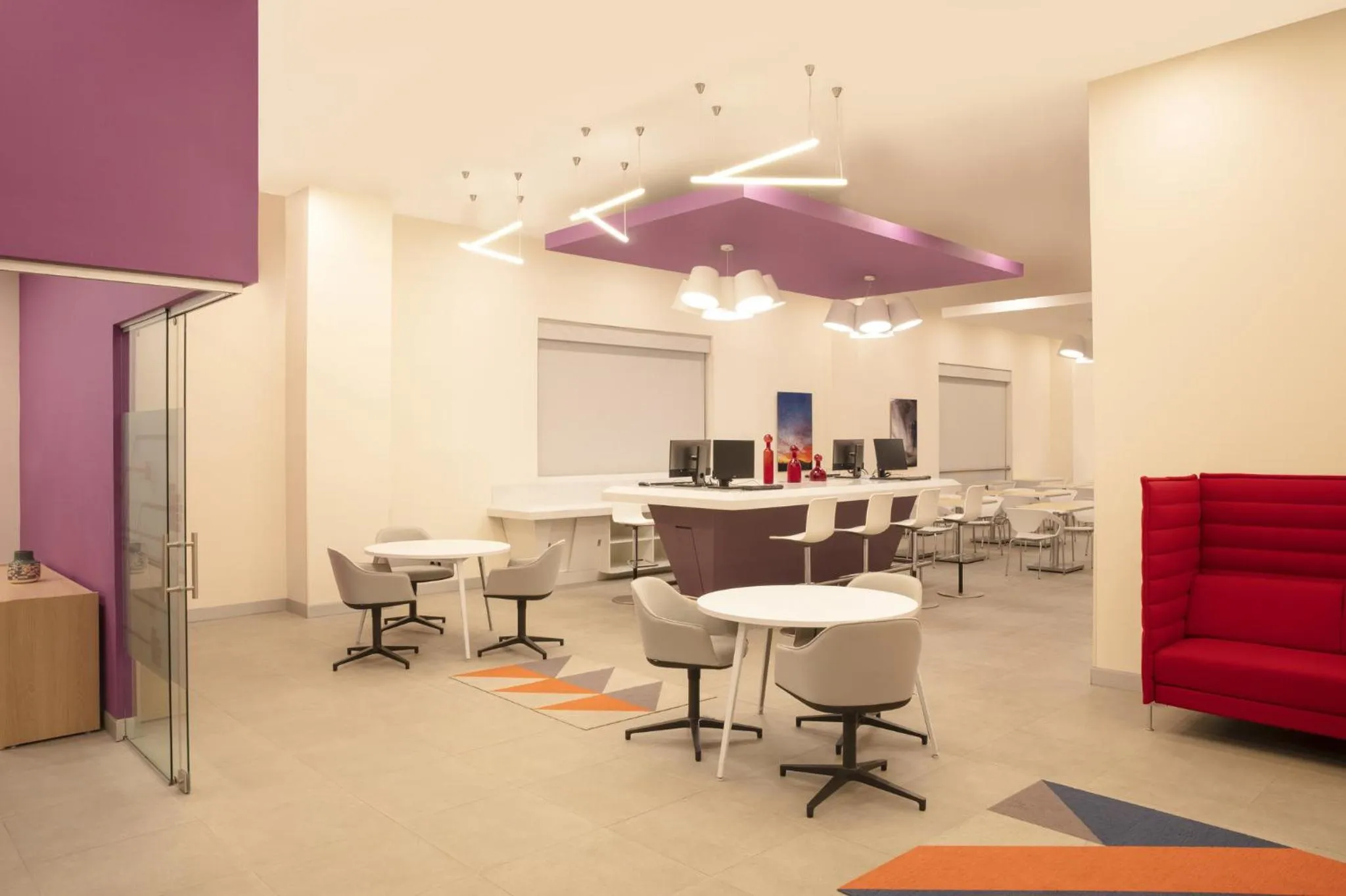 Business facilities in Fiesta Inn Express Monterrey Centro