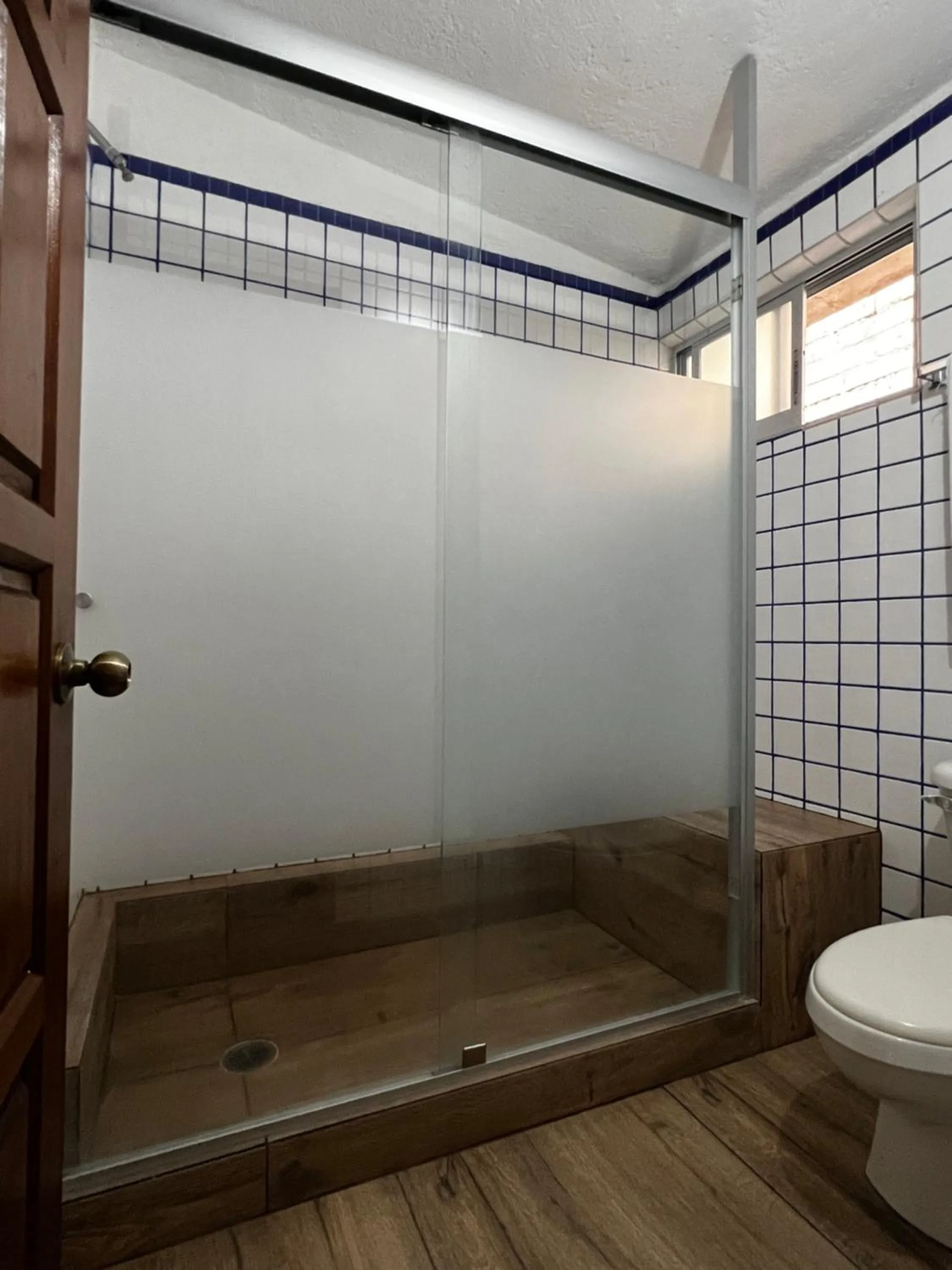 Shower in Casa Bugambilia, Un Pequeño Hotel en Tepoztlán