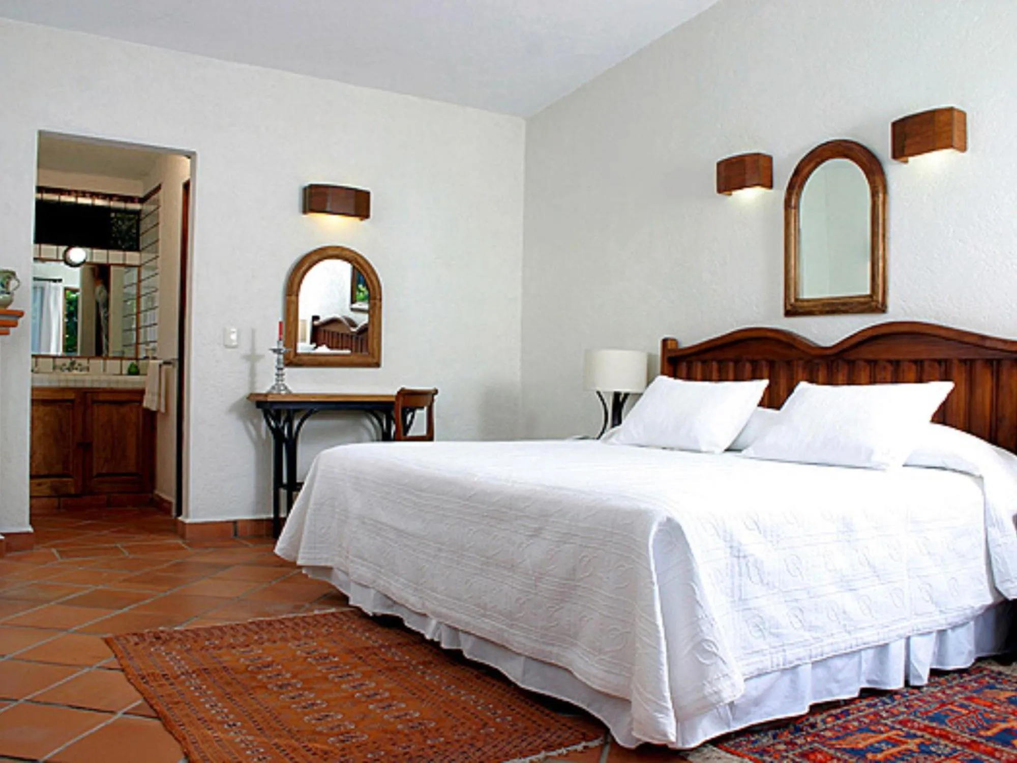 Bed in Casa Bugambilia, Un Pequeño Hotel en Tepoztlán