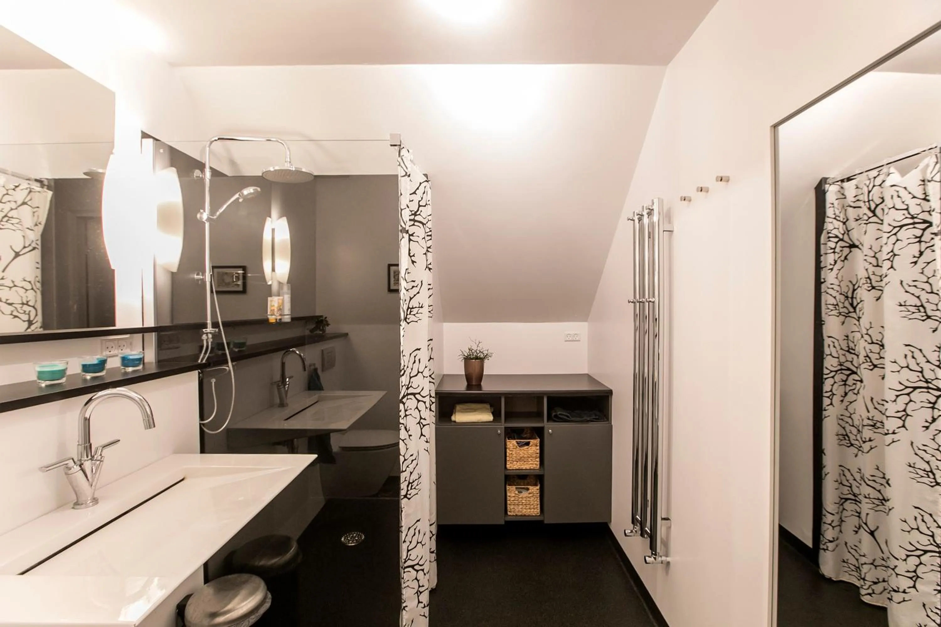 Bathroom in FaroeGuide