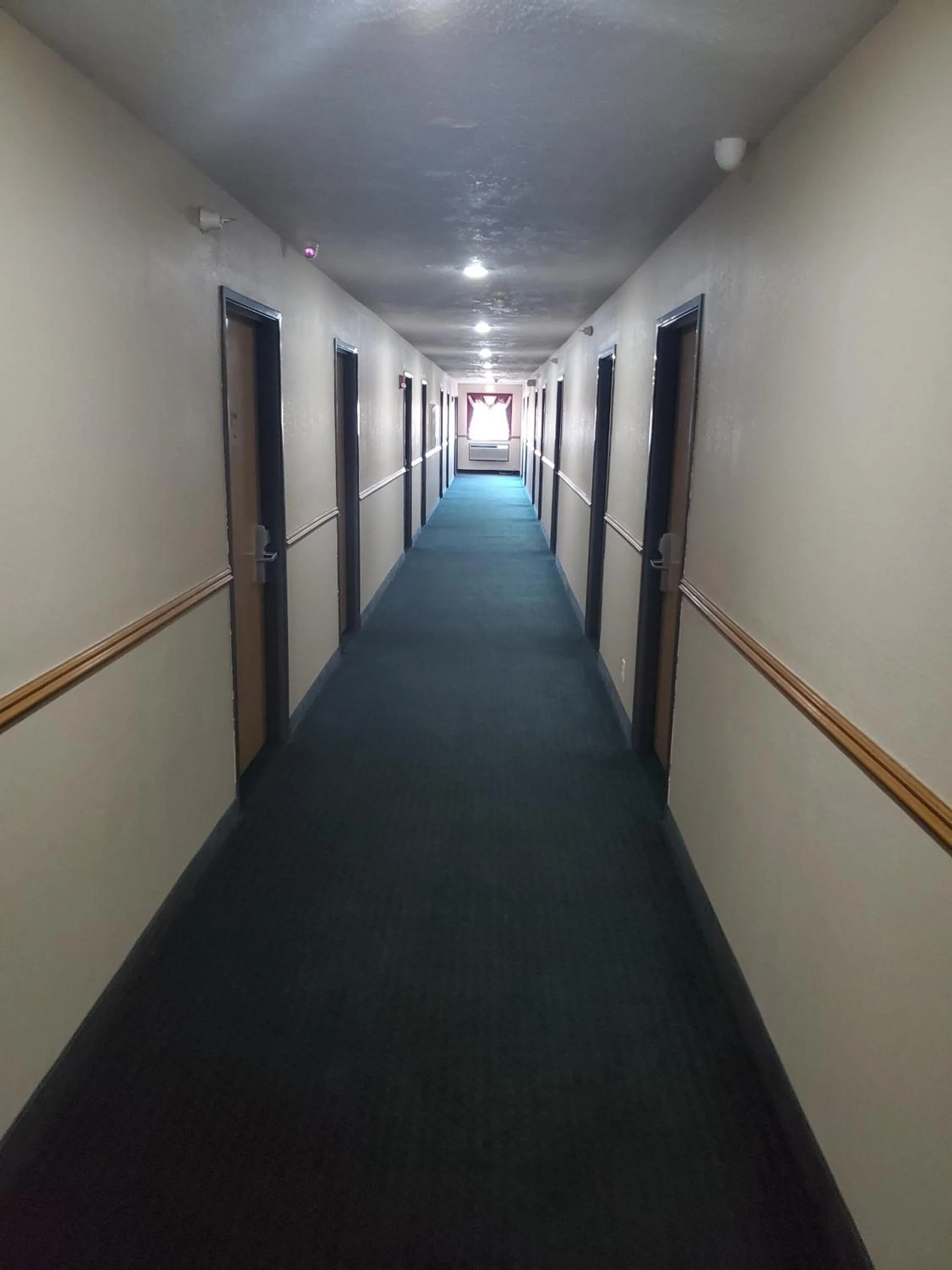 Lobby or reception in Super 7 Inn Tecumseh