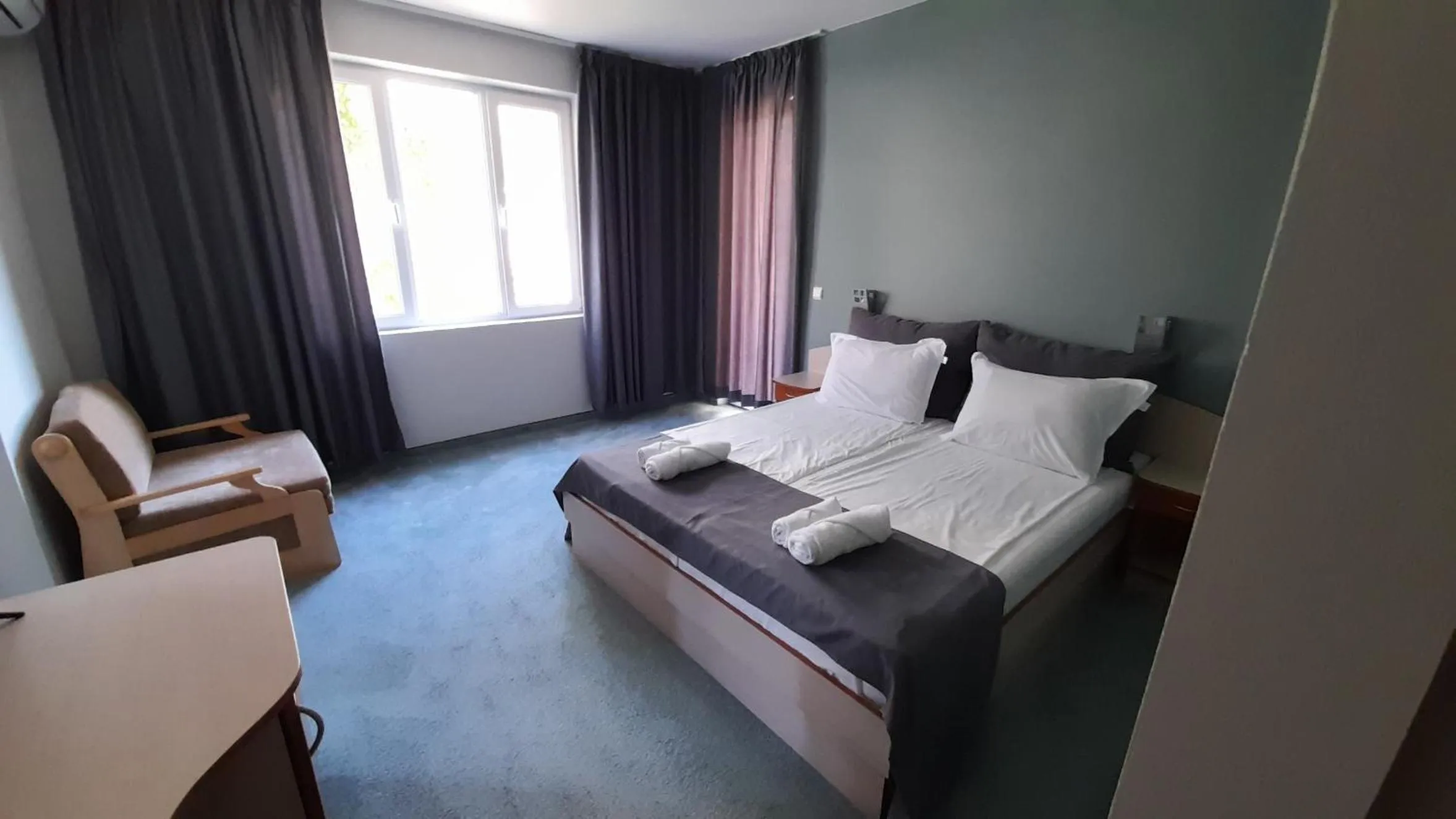 Bed in Family Hotel Saga