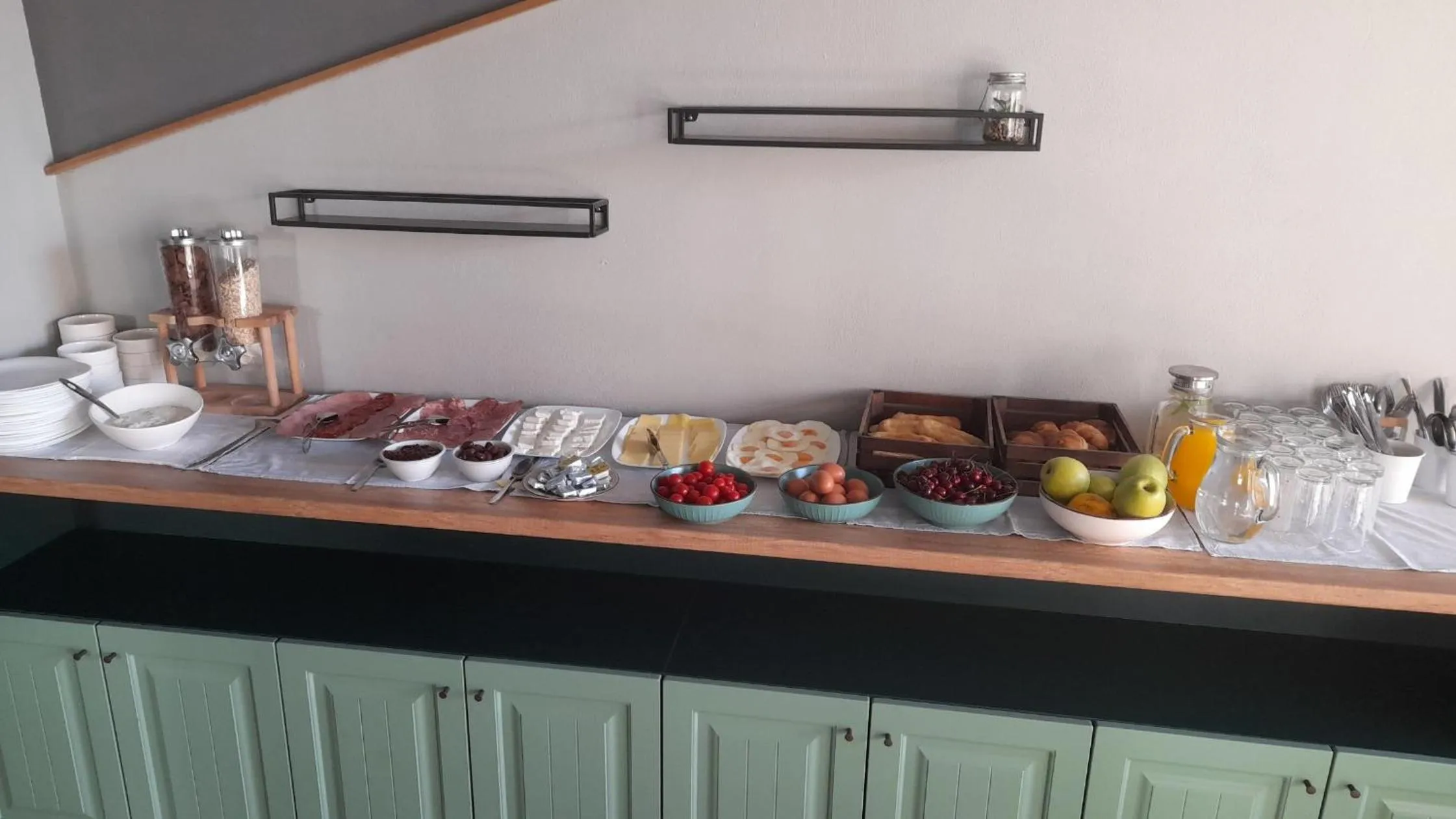 Breakfast in Family Hotel Saga