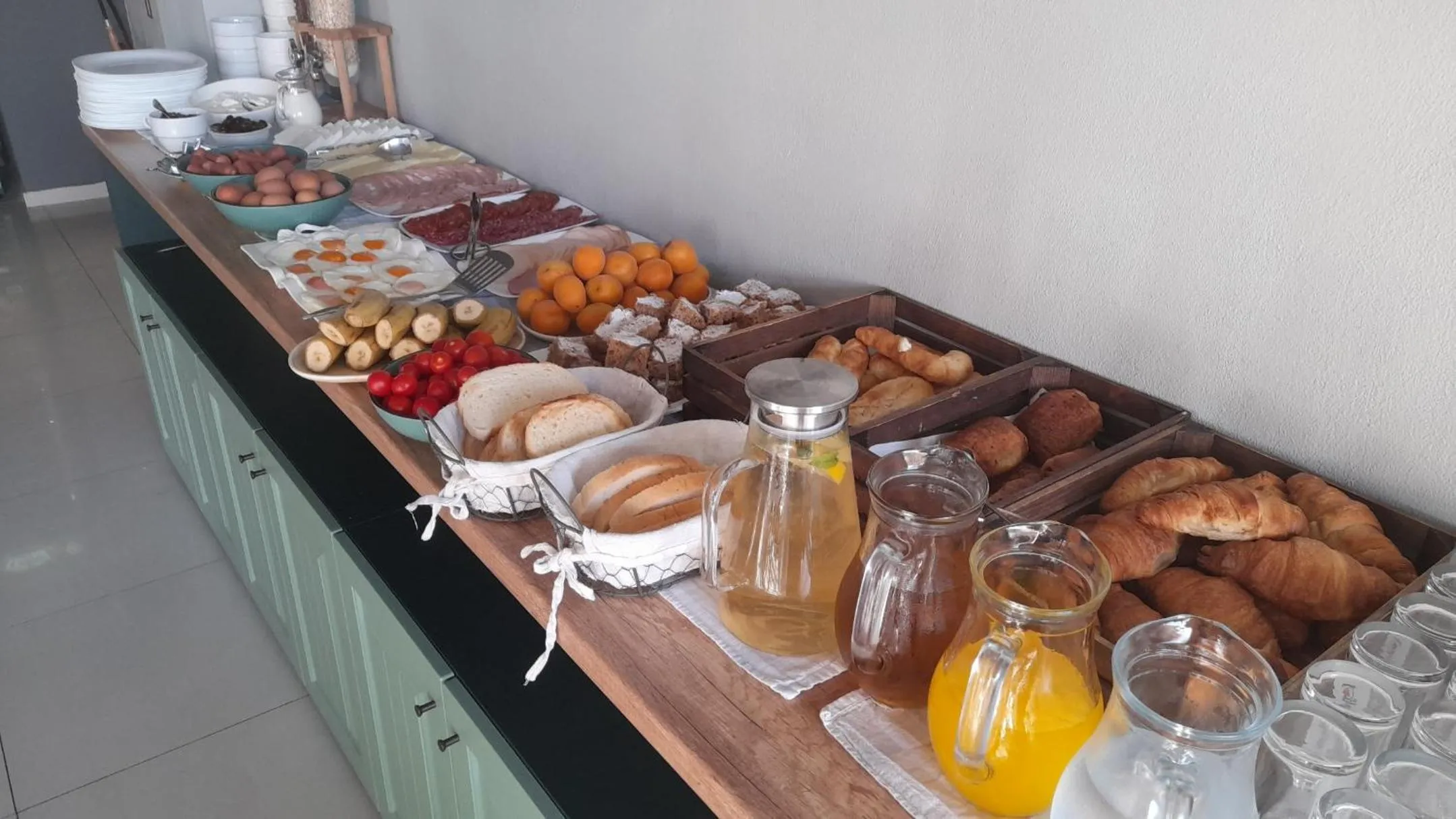 Breakfast in Family Hotel Saga