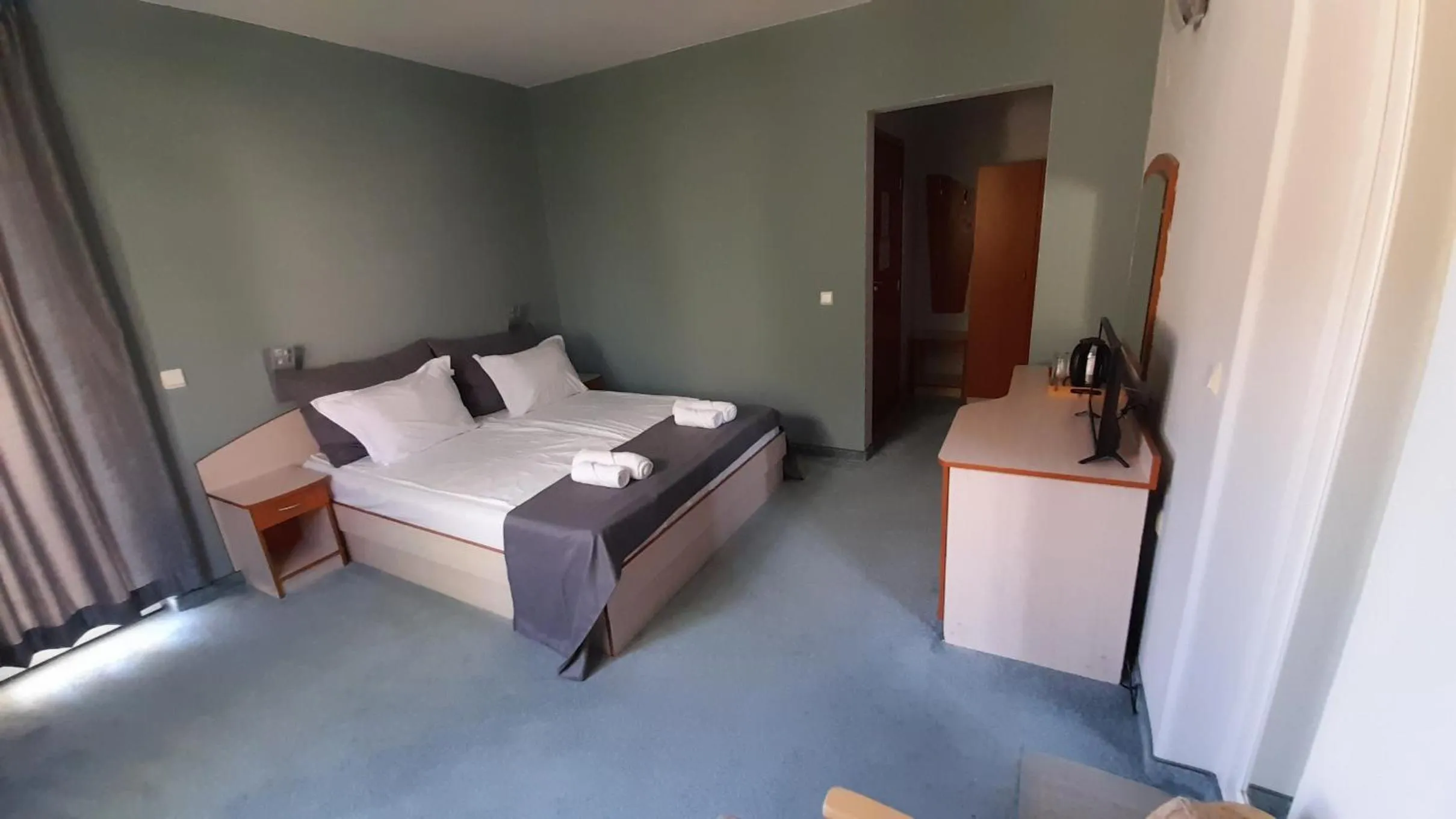 Bed in Family Hotel Saga