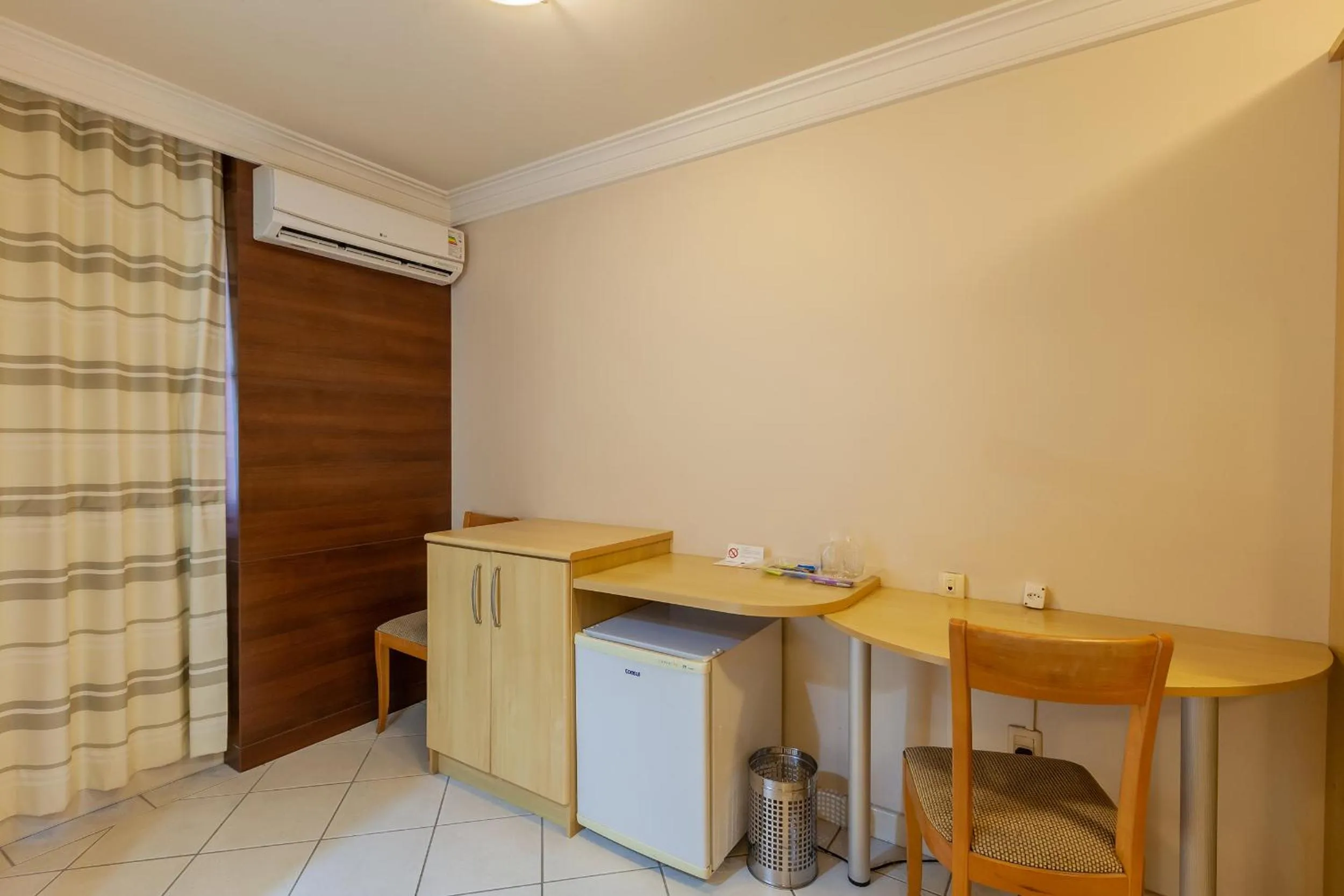 Bedroom in Tri Hotel Executive Criciúma