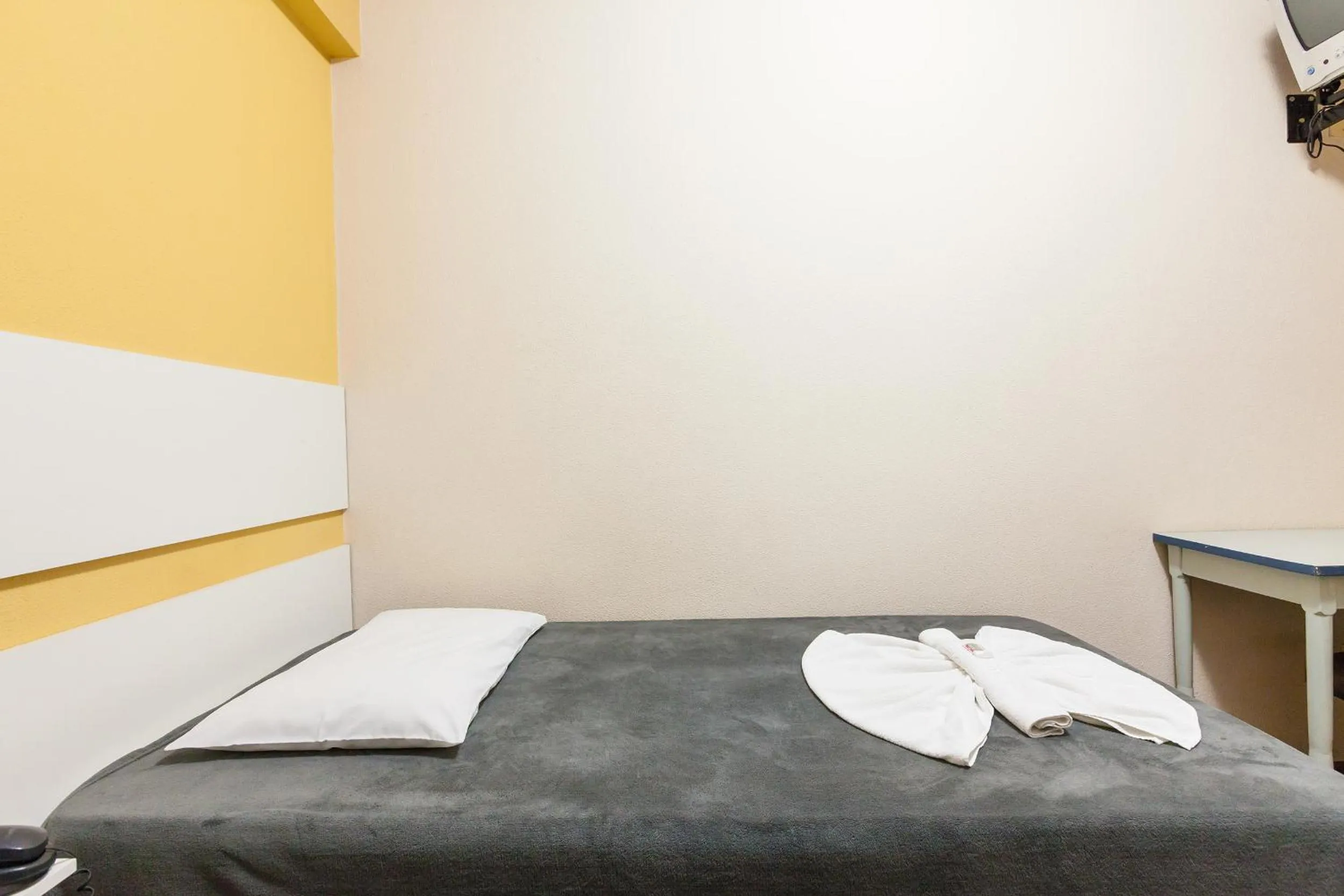 Bedroom in Tri Hotel Criciúma