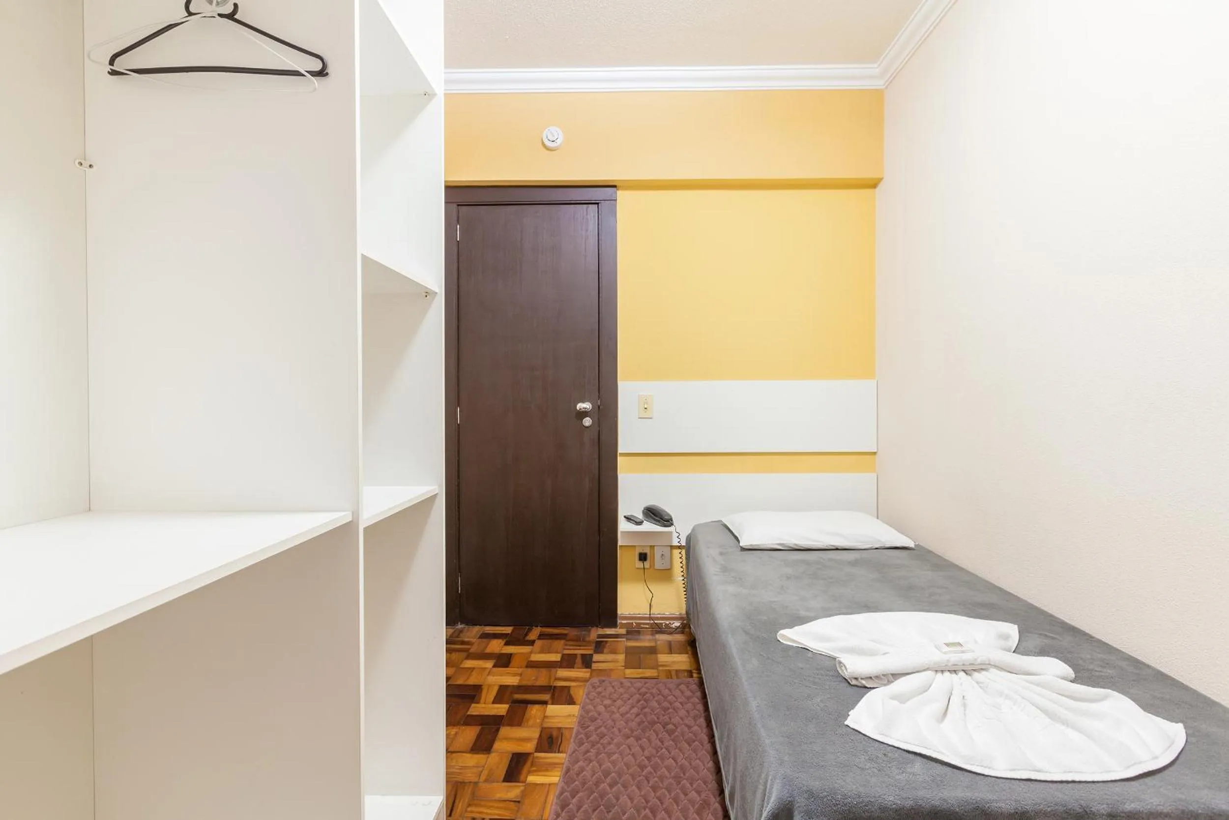 Bedroom, Bed in Tri Hotel Criciúma