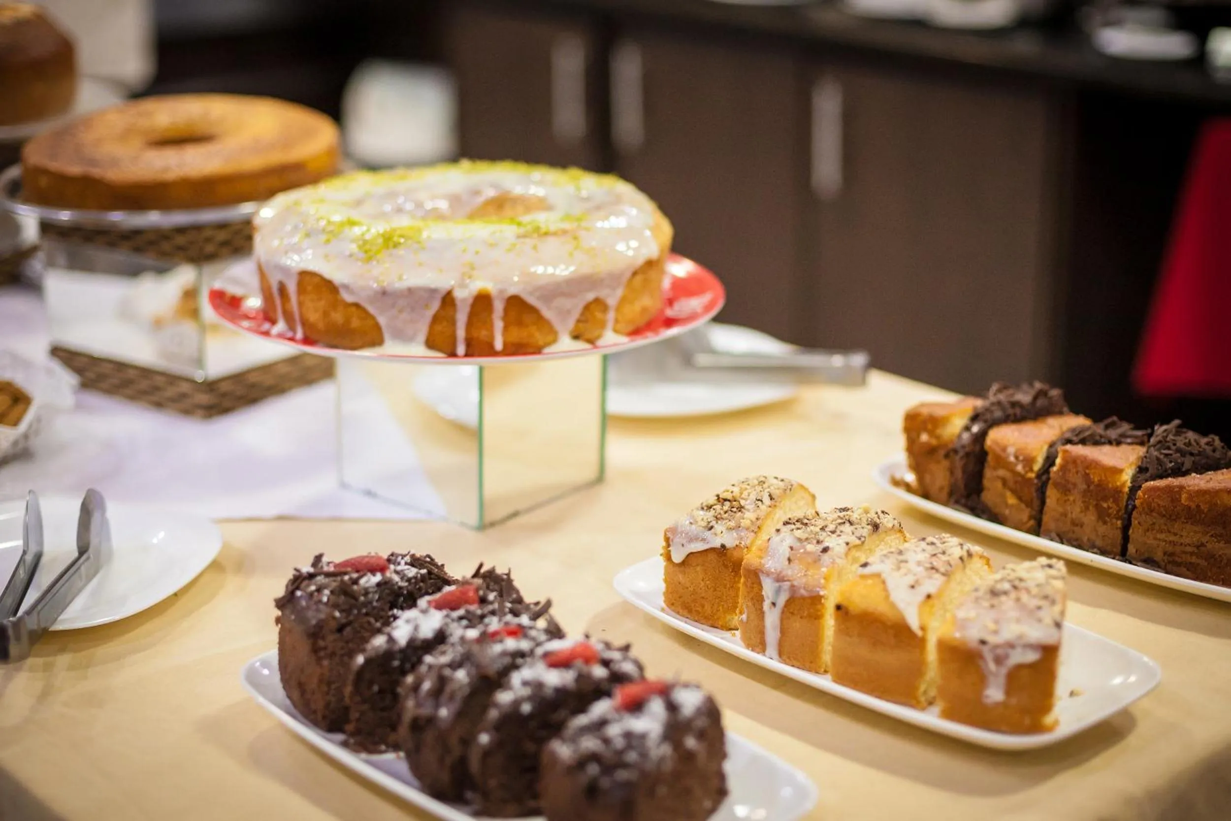 Buffet breakfast in Tri Hotel Criciúma