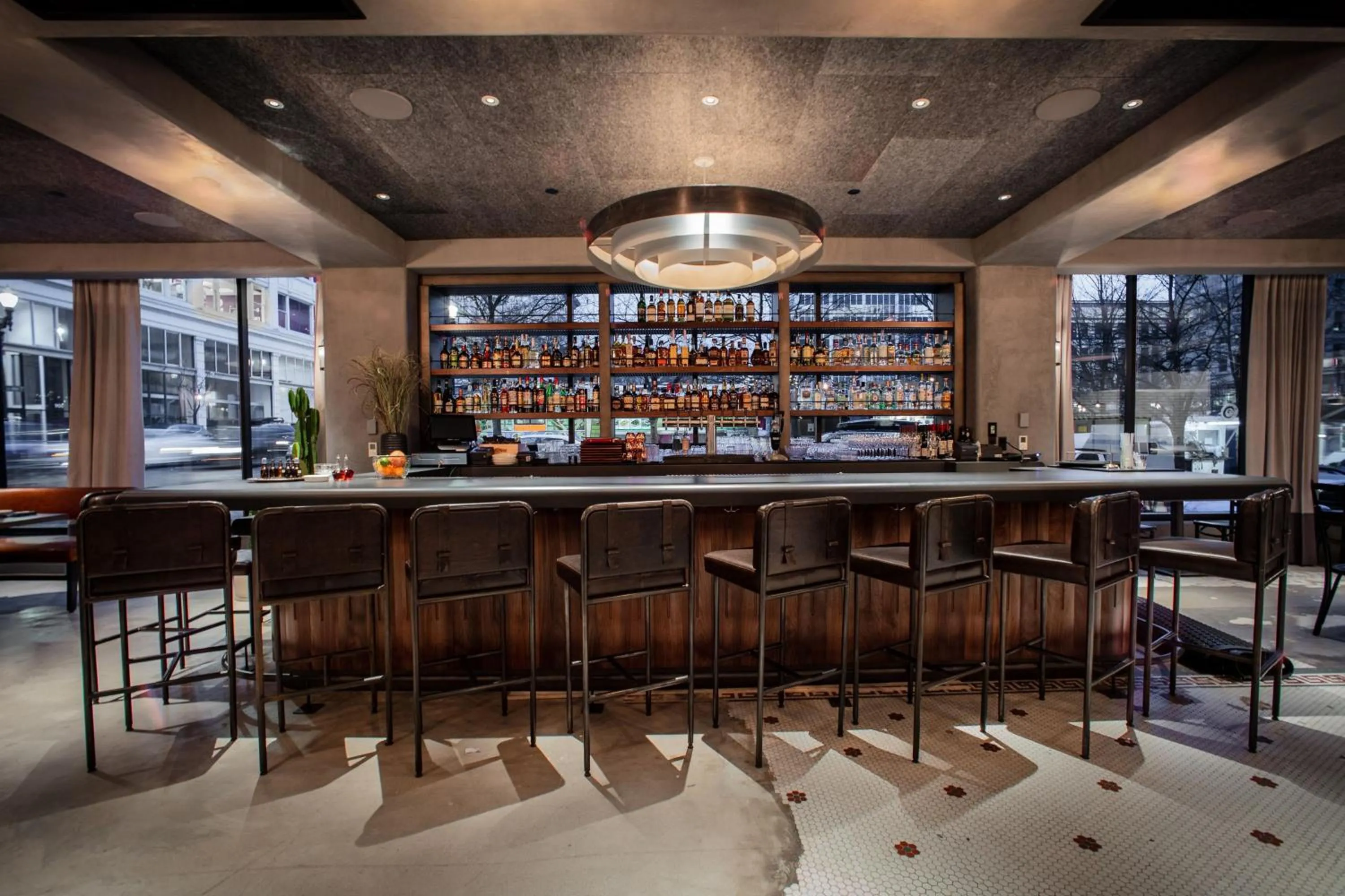 Restaurant/places to eat in Woodlark Hotel Portland, a Tribute Portfolio Hotel