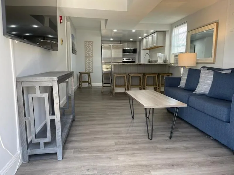 Photo of the whole room in Blue Water Inn