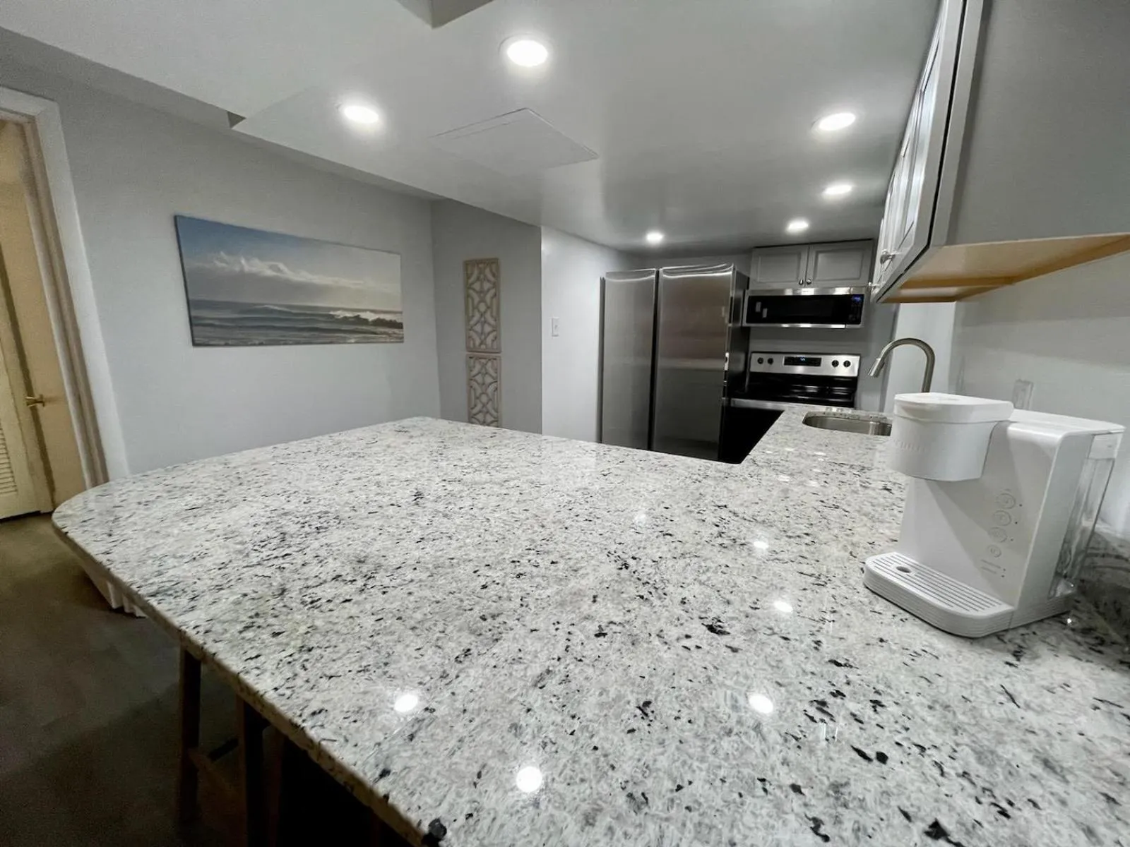 kitchen in Blue Water Inn