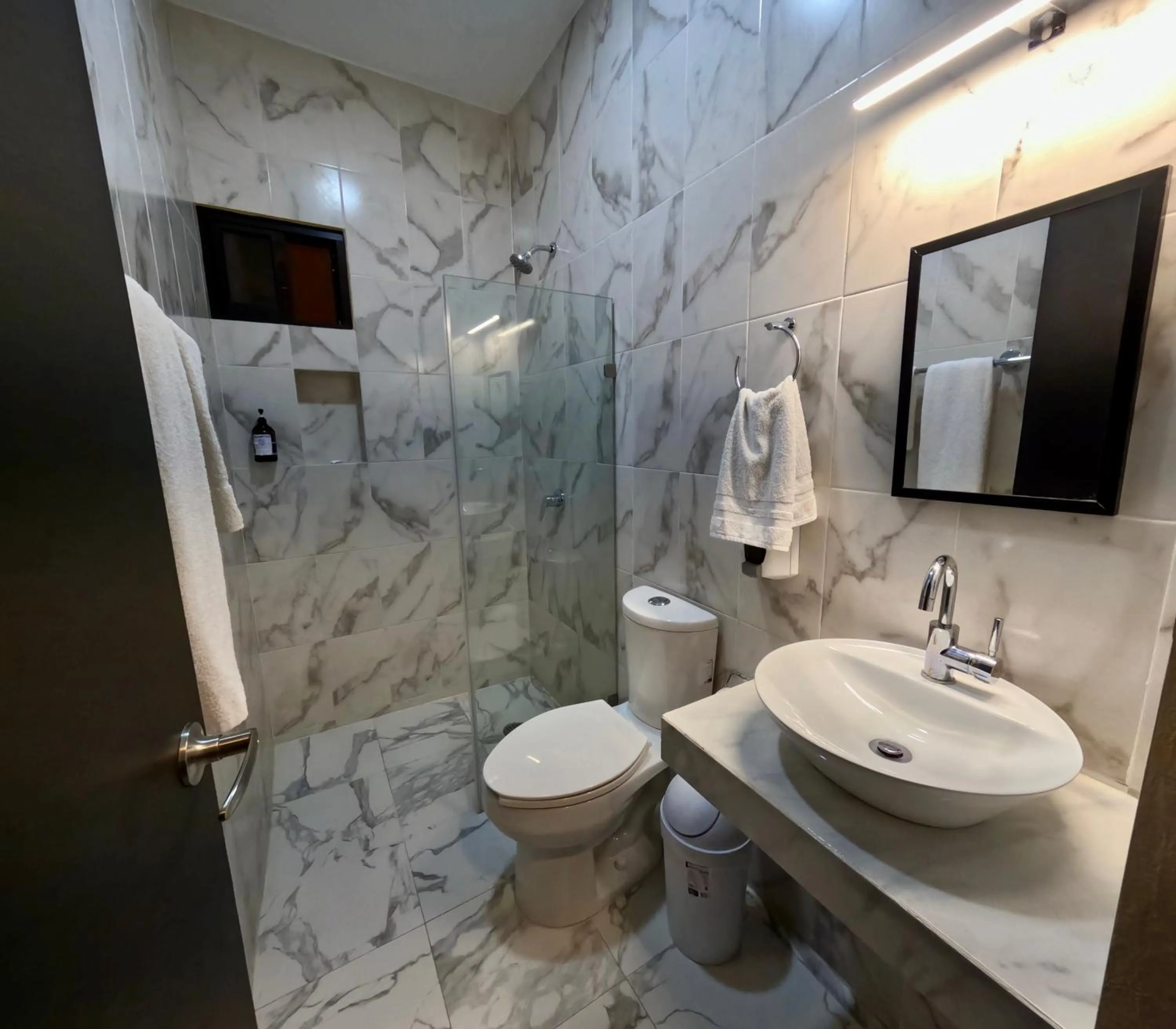 Bathroom in Hotel Avila