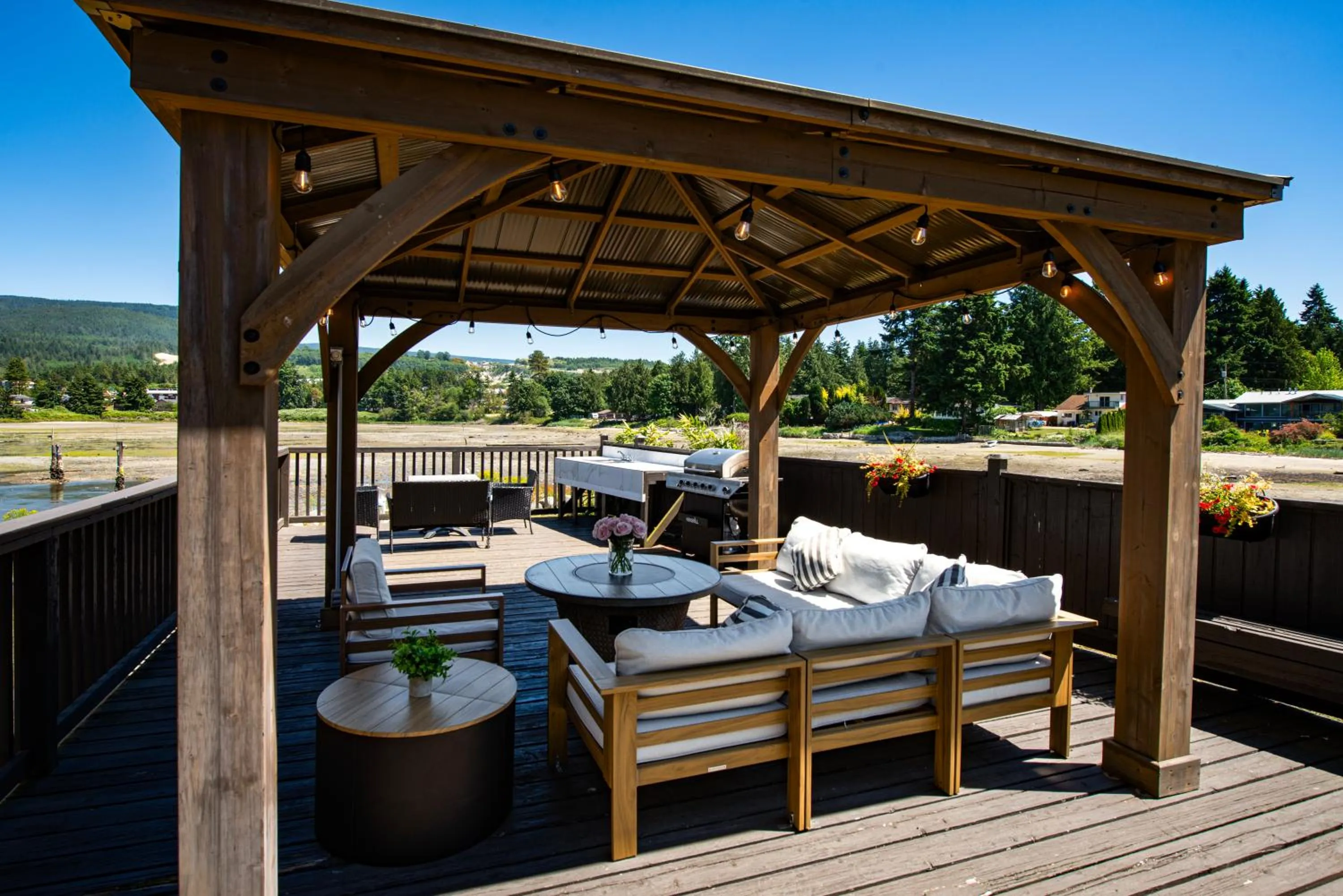 Patio in The Spot at Porpoise Bay