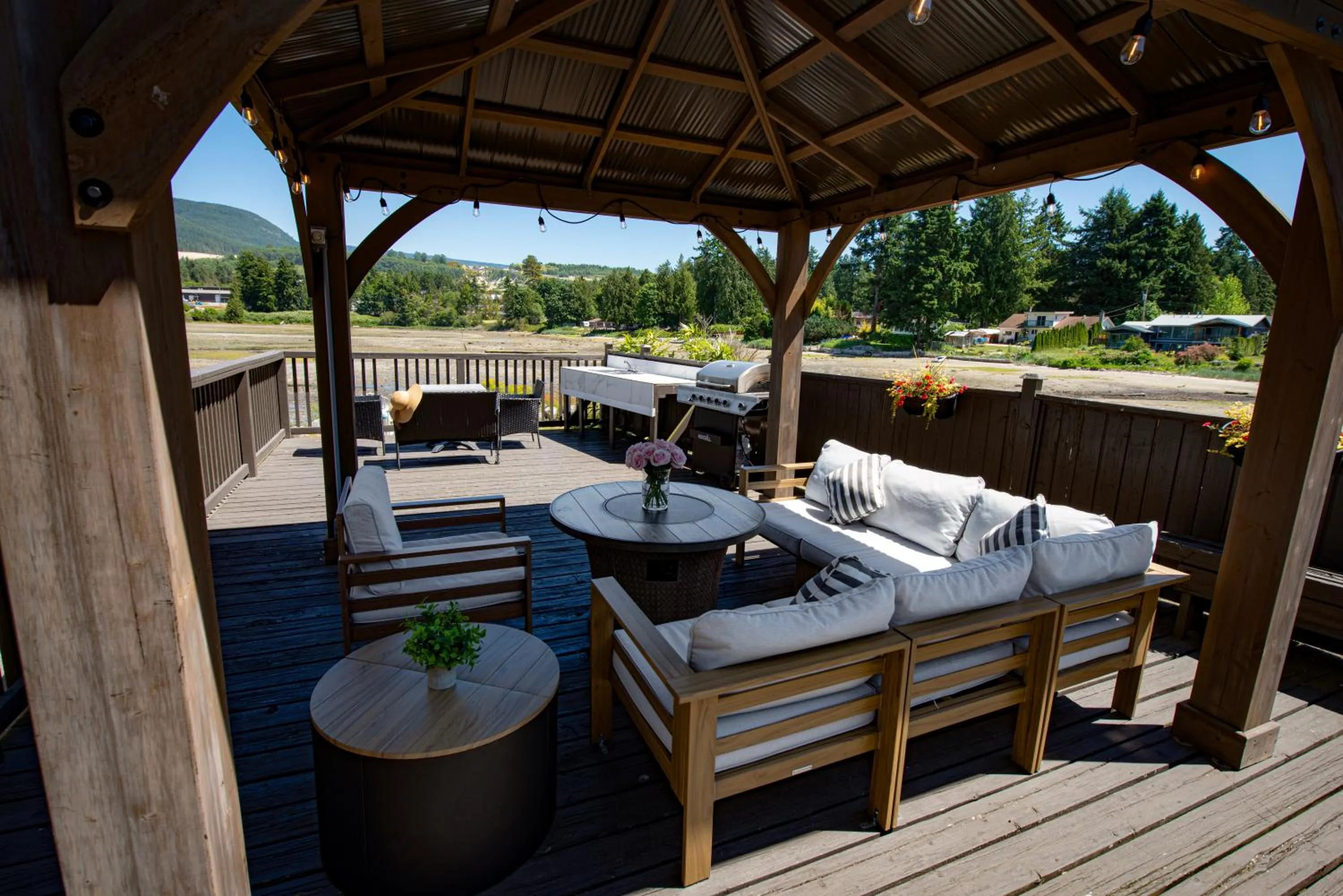 Patio in The Spot at Porpoise Bay