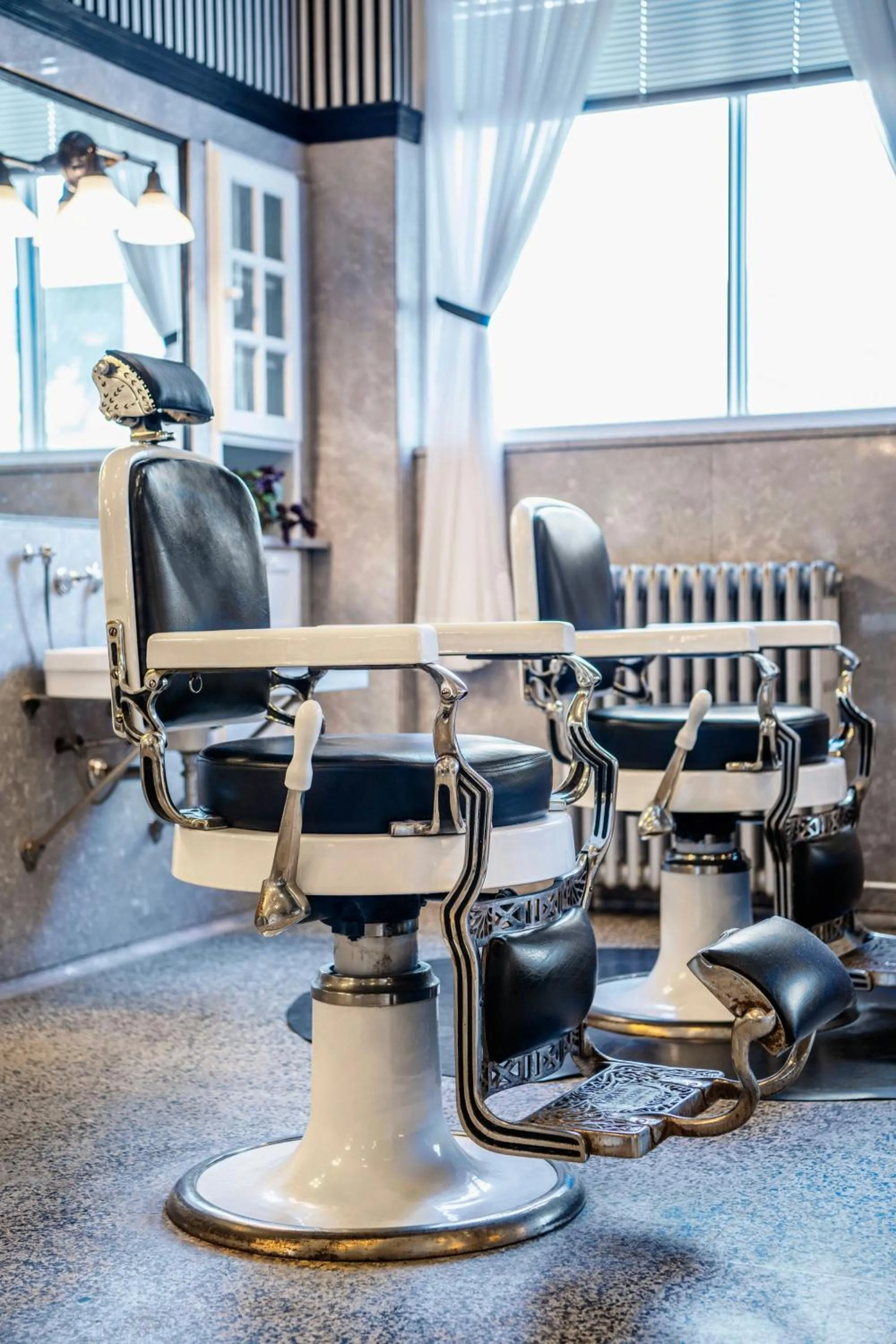 Lounge or bar in The Hotel Saskatchewan, Autograph Collection