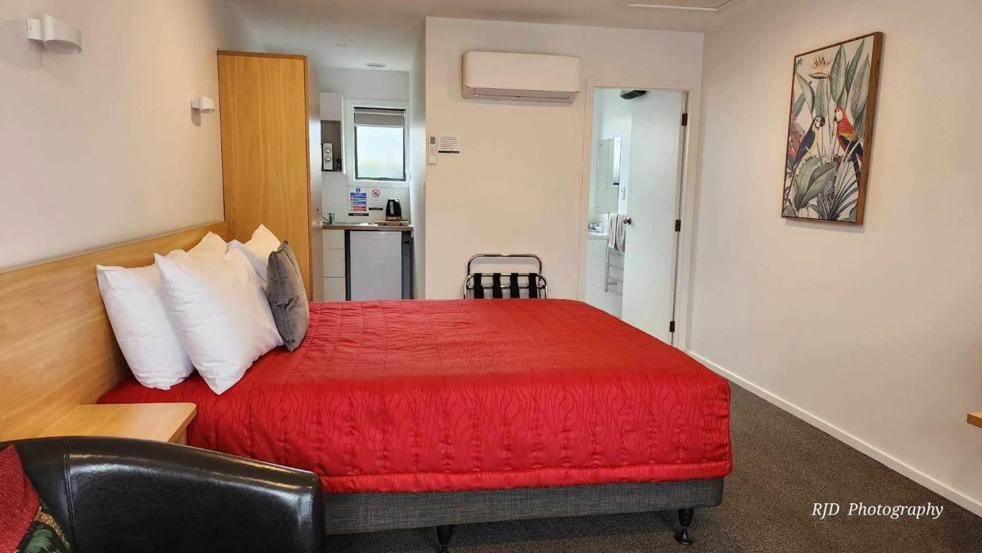 Bedroom, Bed in Ashburton's Regency Motel