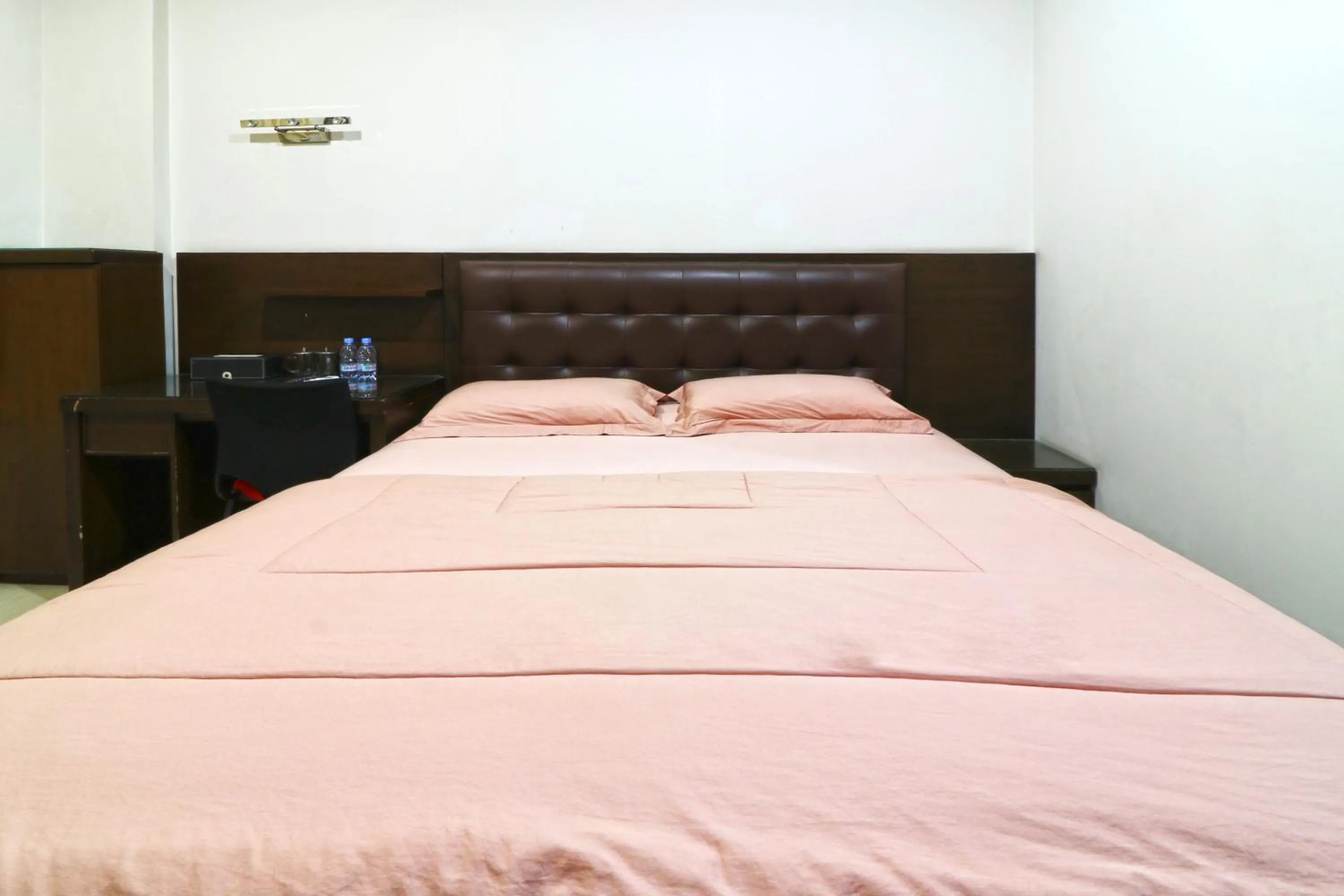 Bedroom, Bed in Bendungan Hilir Residence