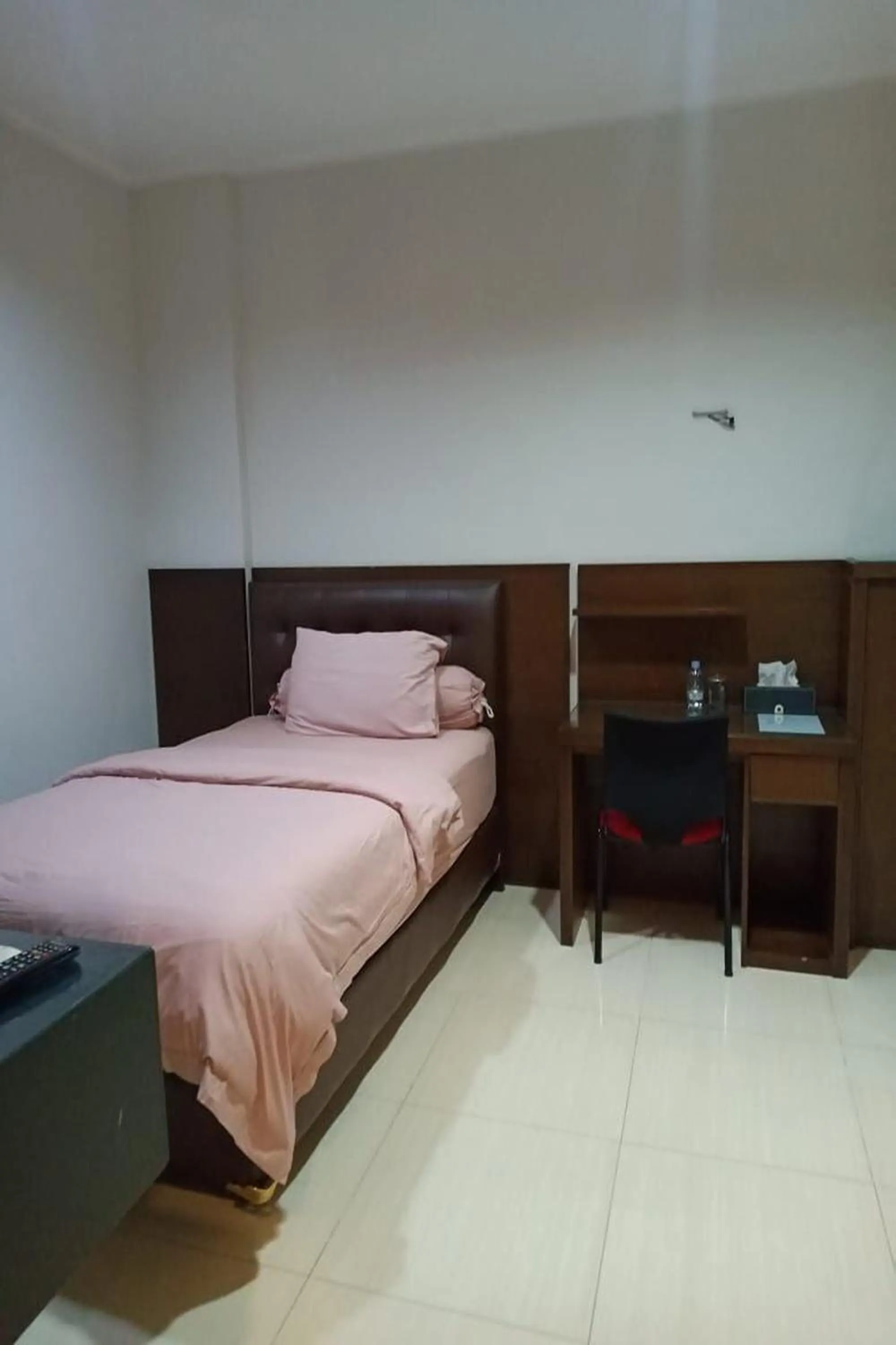 Bed in Bendungan Hilir Residence