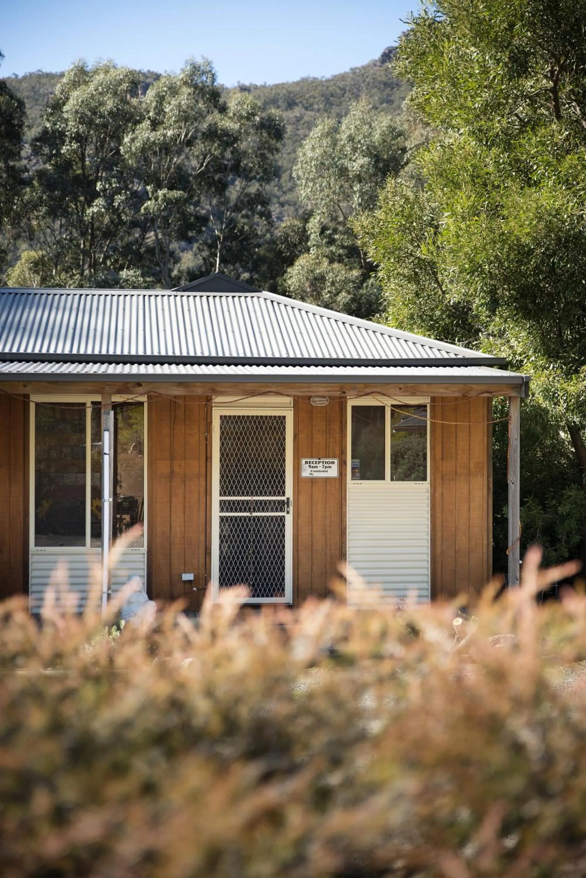 Facade/entrance in Grampians Chalets