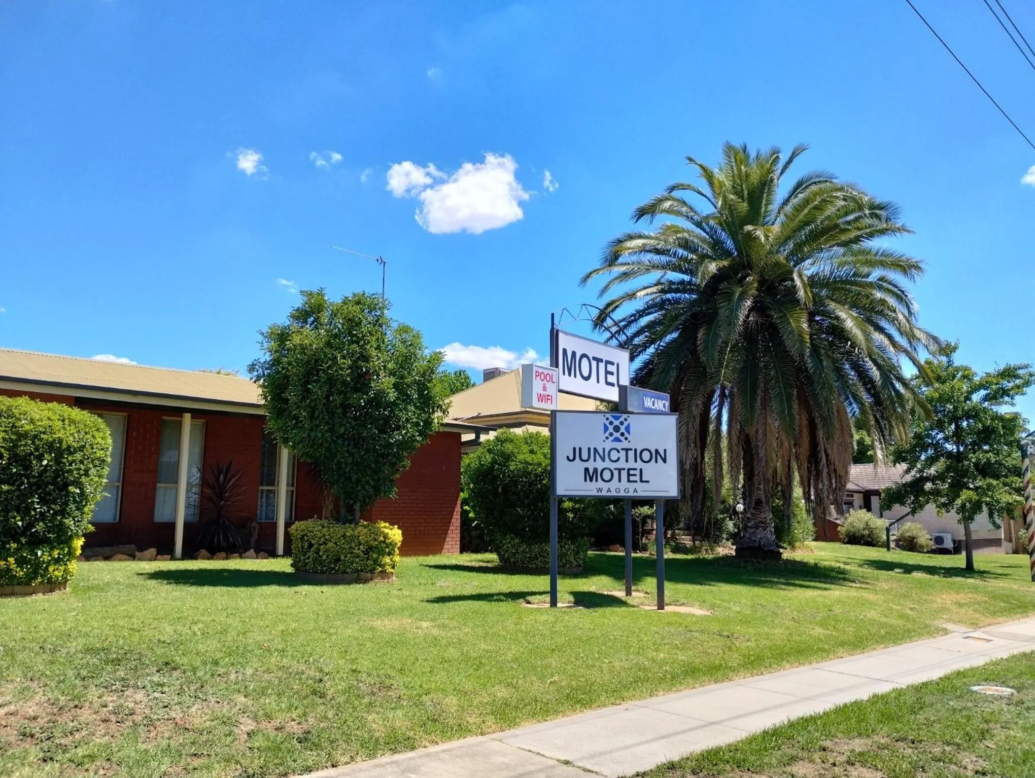 Property building in Junction Motel Wagga