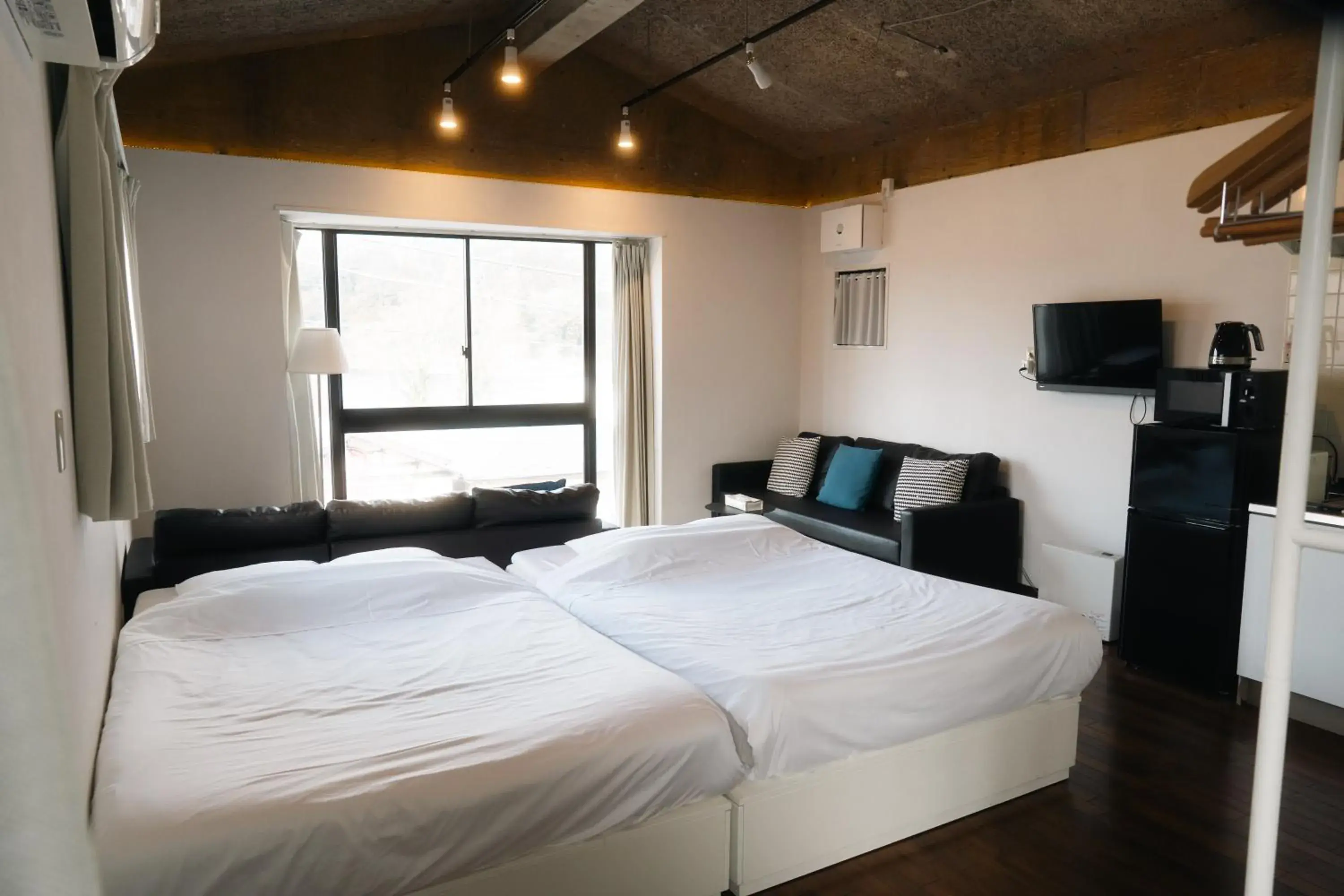 Superior Apartment with Private Bathroom - 3rd Floor in Ashinoko Port Villa MIRAHAKONE Superior Apartment with Private Bathroom - 3rd Floor in Ashinoko Port Villa MIRAHAKONE