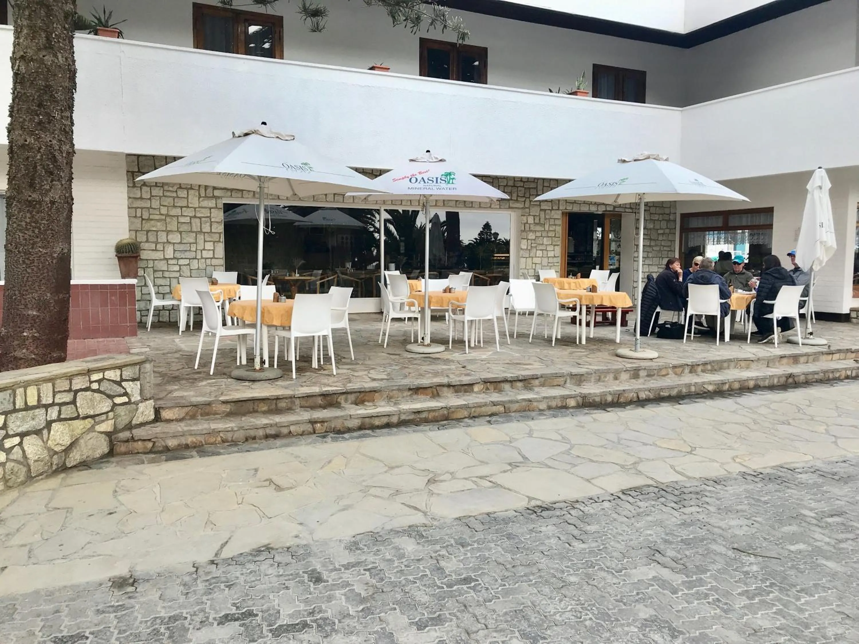 Hotel Schweizerhaus/Cafe Anton