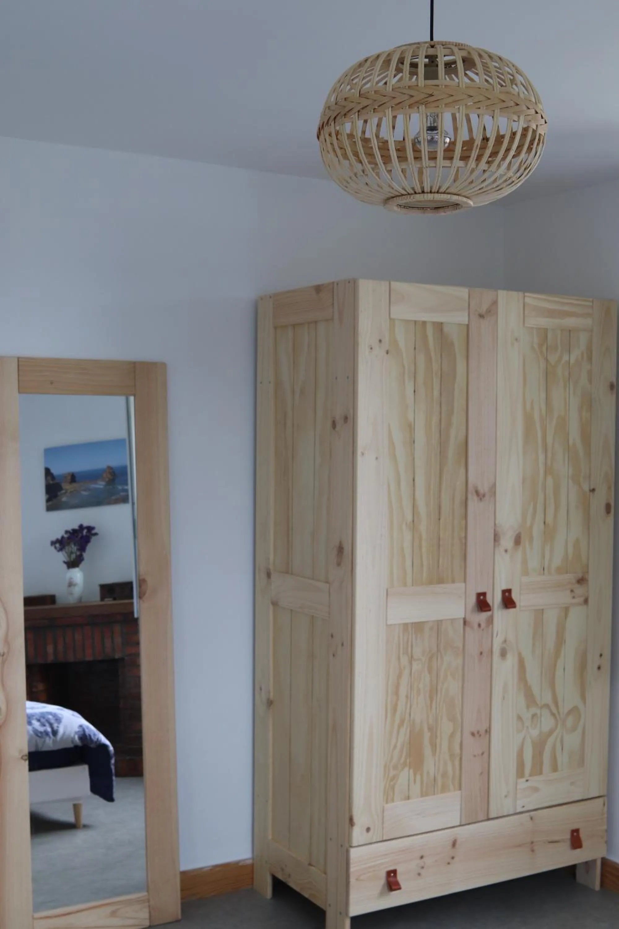 Bedroom in Chambres d'hôtes "HOR DAGO" près de la gare d'Hendaye avec le petit-déjeuner