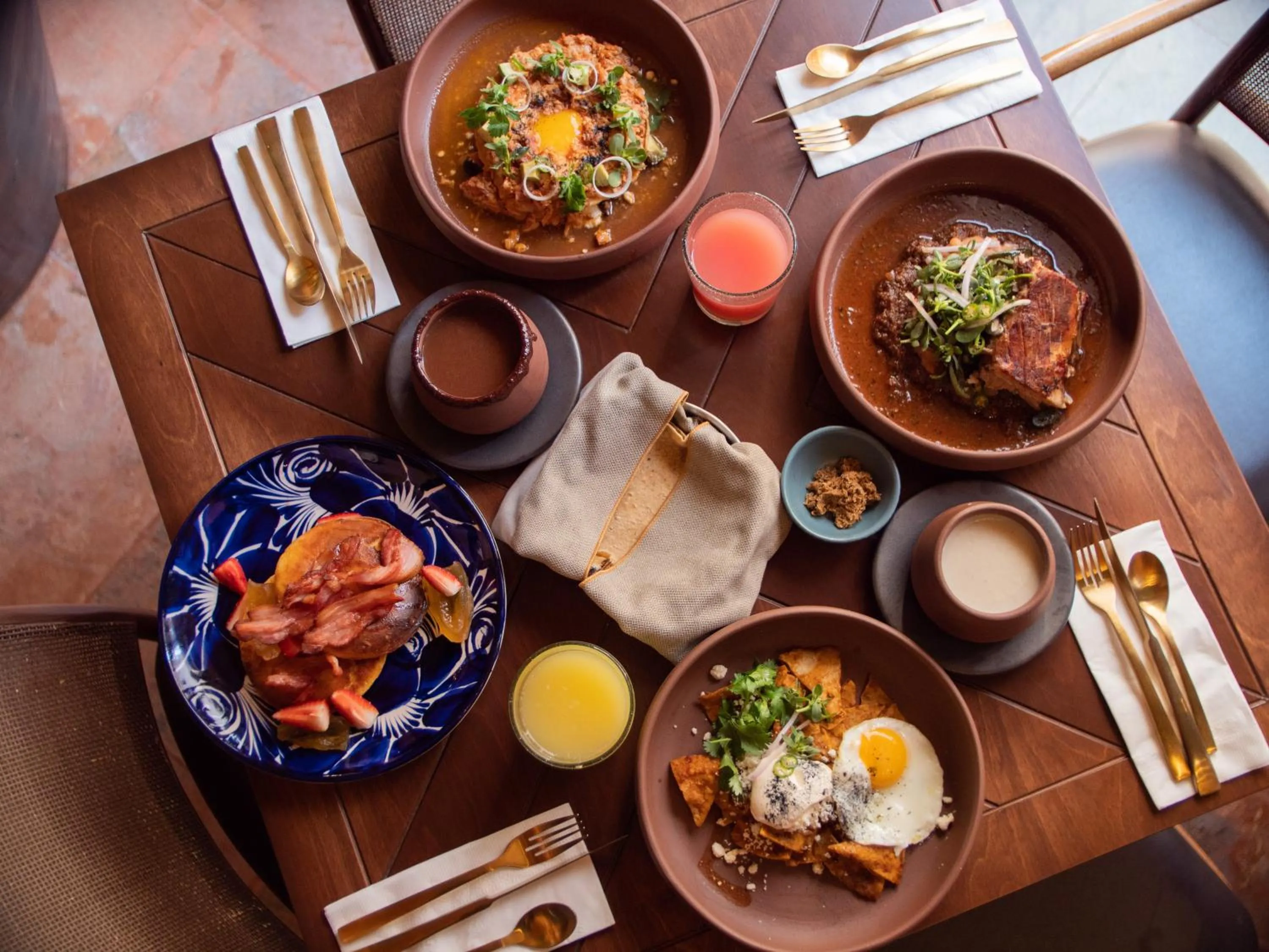 Restaurant/places to eat in Casona Alonso 10- Hotel Boutique