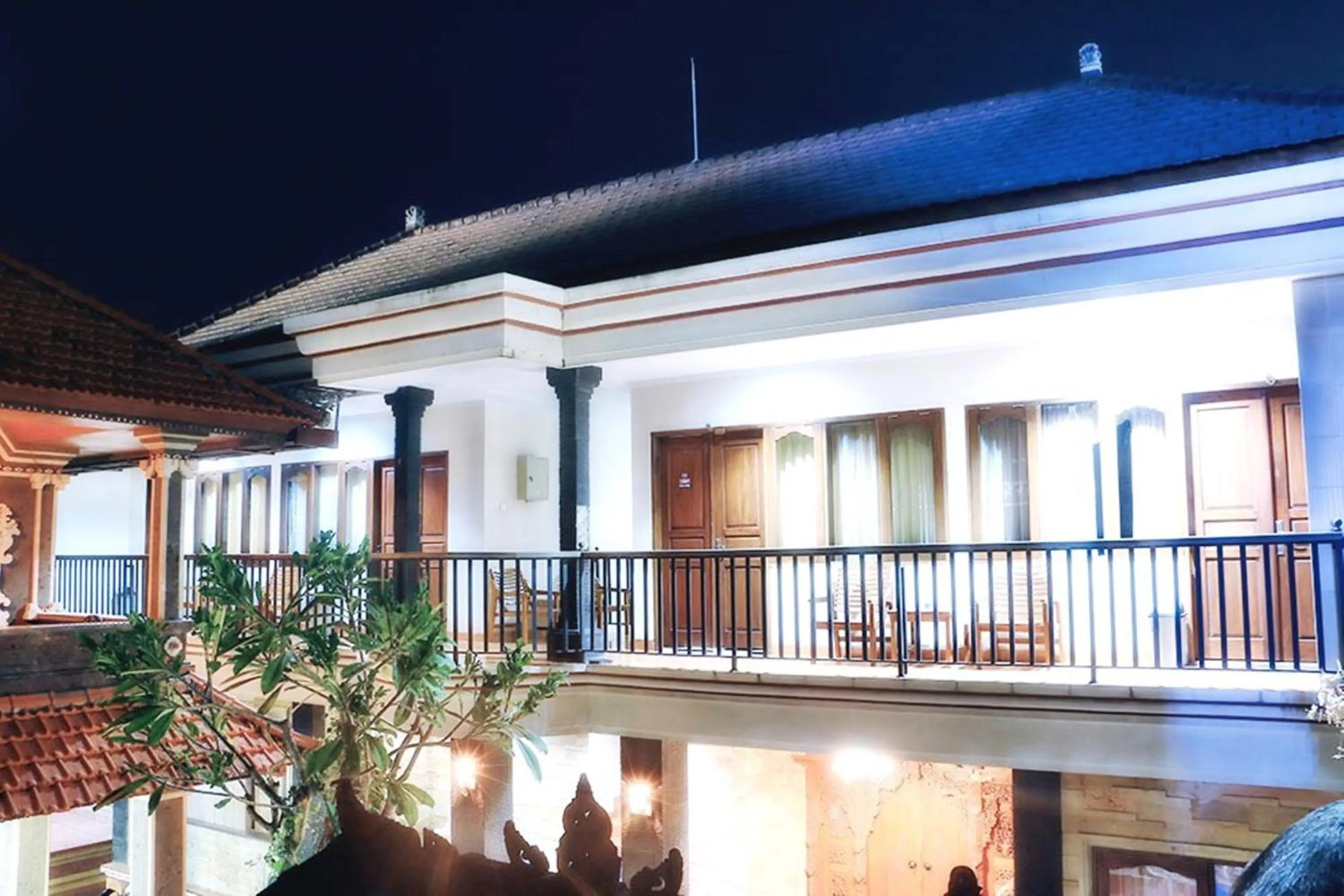 Balcony/Terrace in Agus Beach Inn