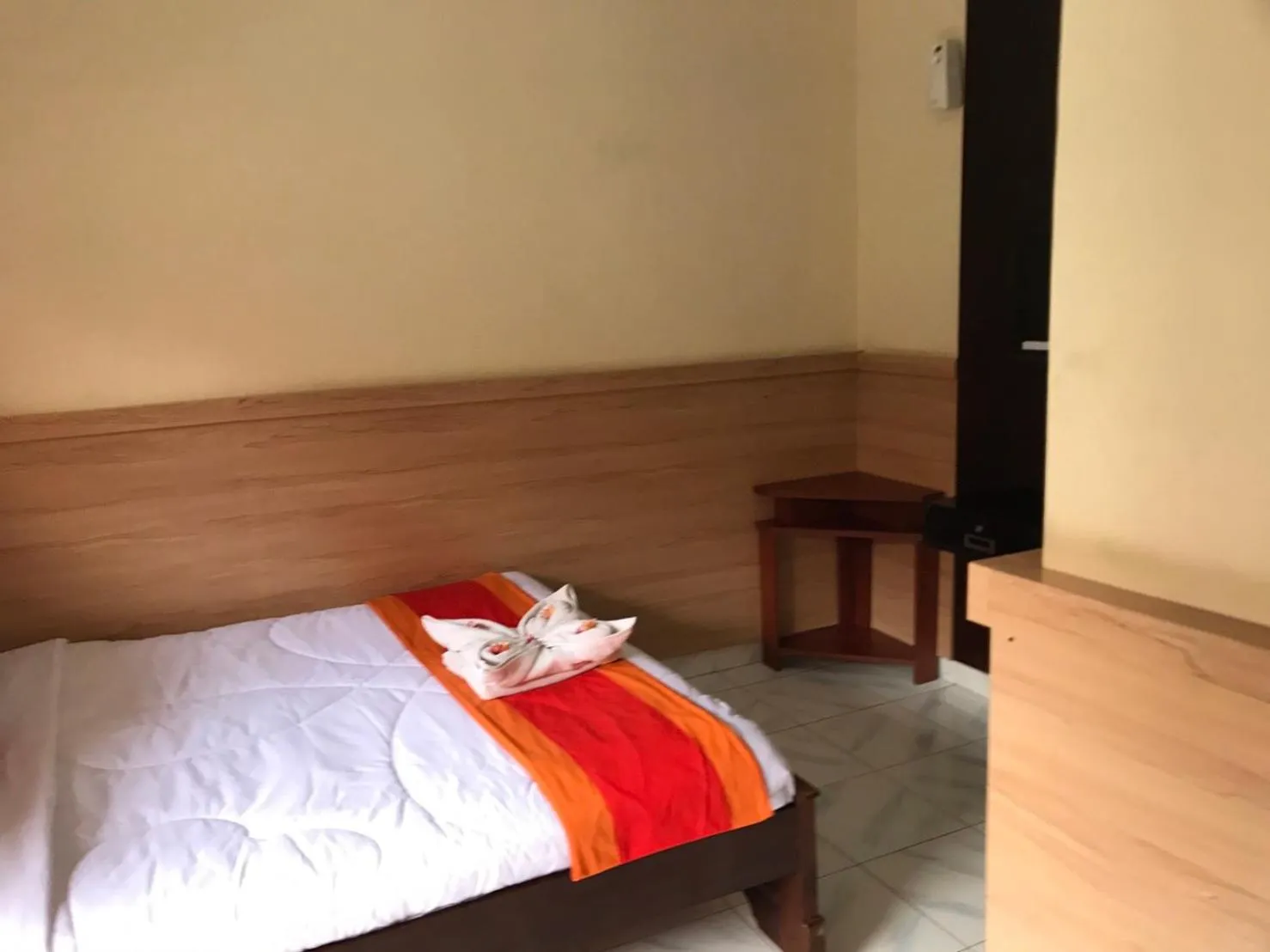 Bed in Agus Beach Inn