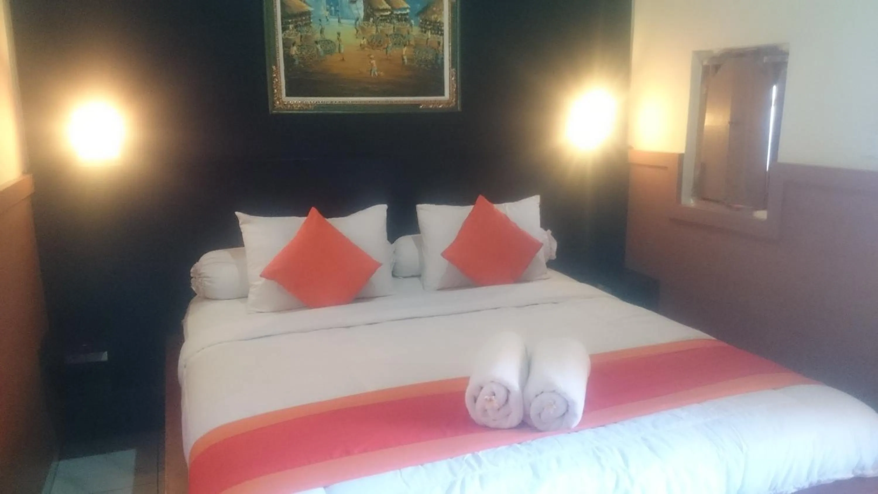 Photo of the whole room in Agus Beach Inn