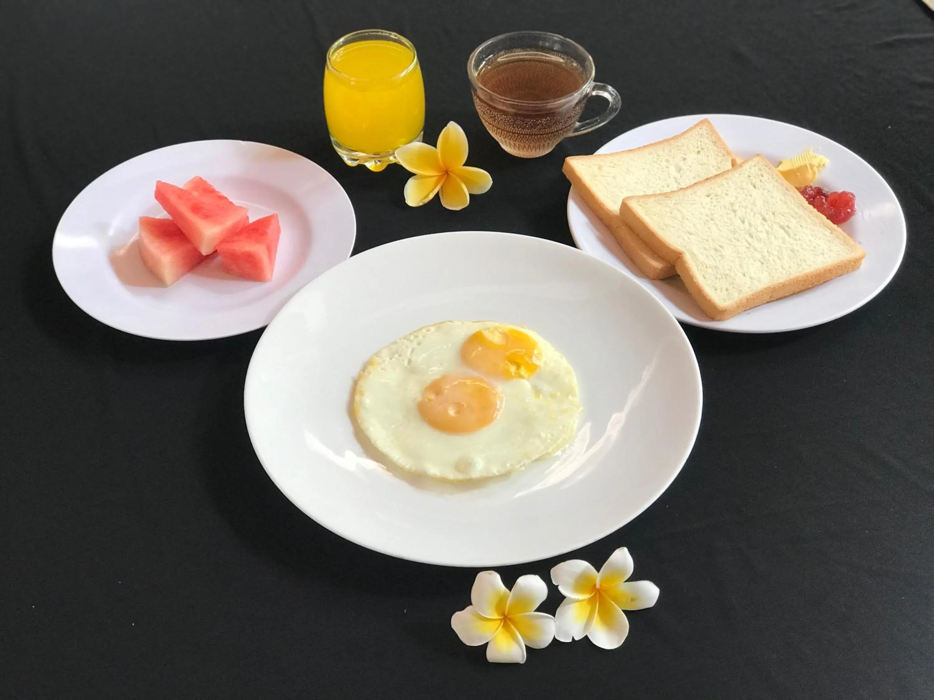 Breakfast in Agus Beach Inn