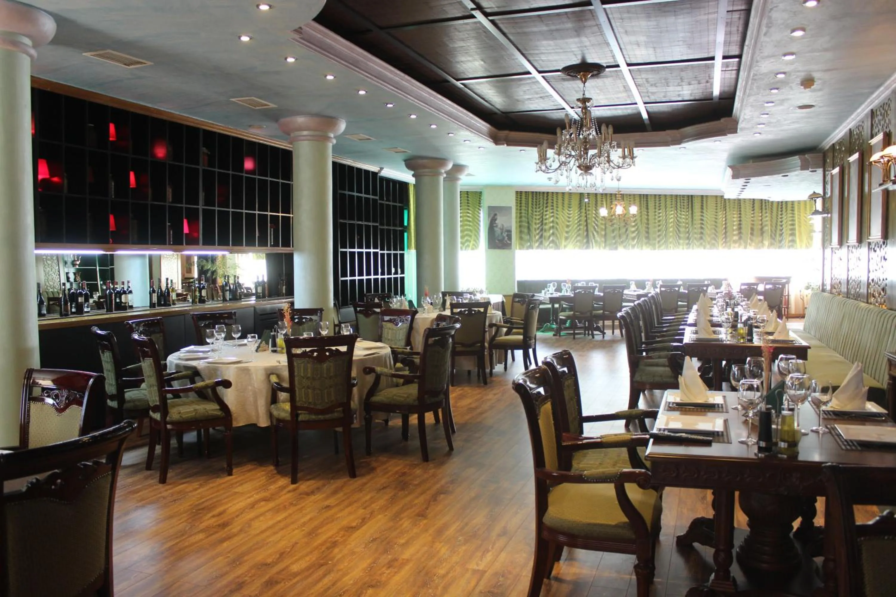 Lunch in Phoenicia Grand Hotel