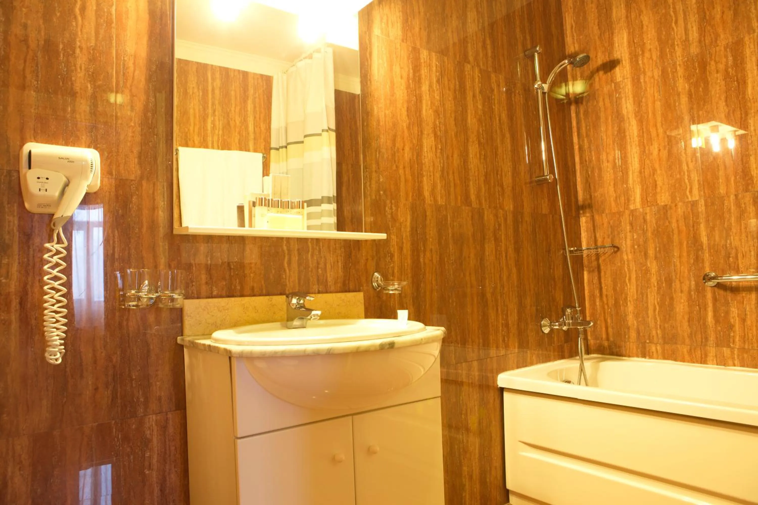 Bathroom in Phoenicia Grand Hotel