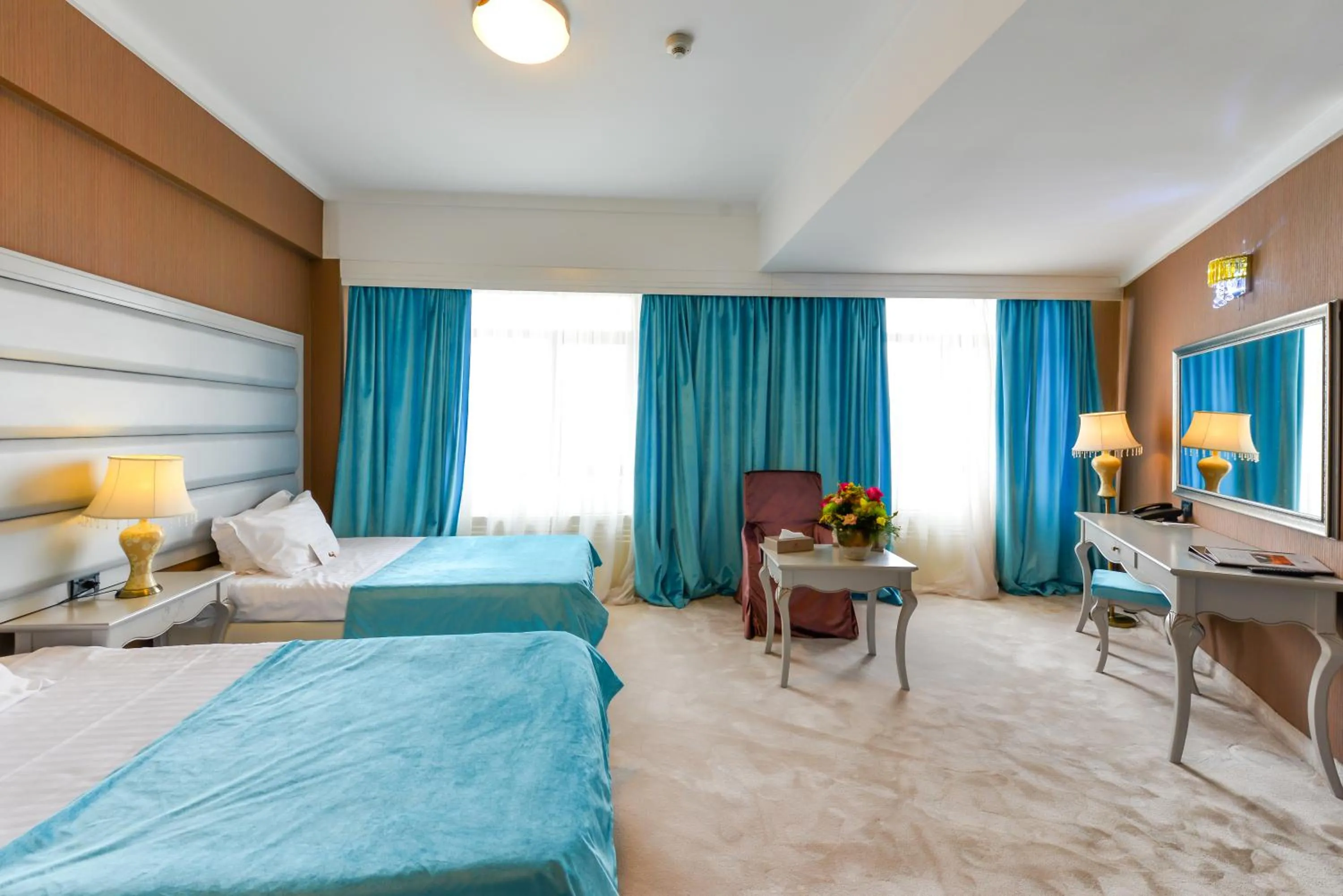 Photo of the whole room, Bed in Phoenicia Grand Hotel