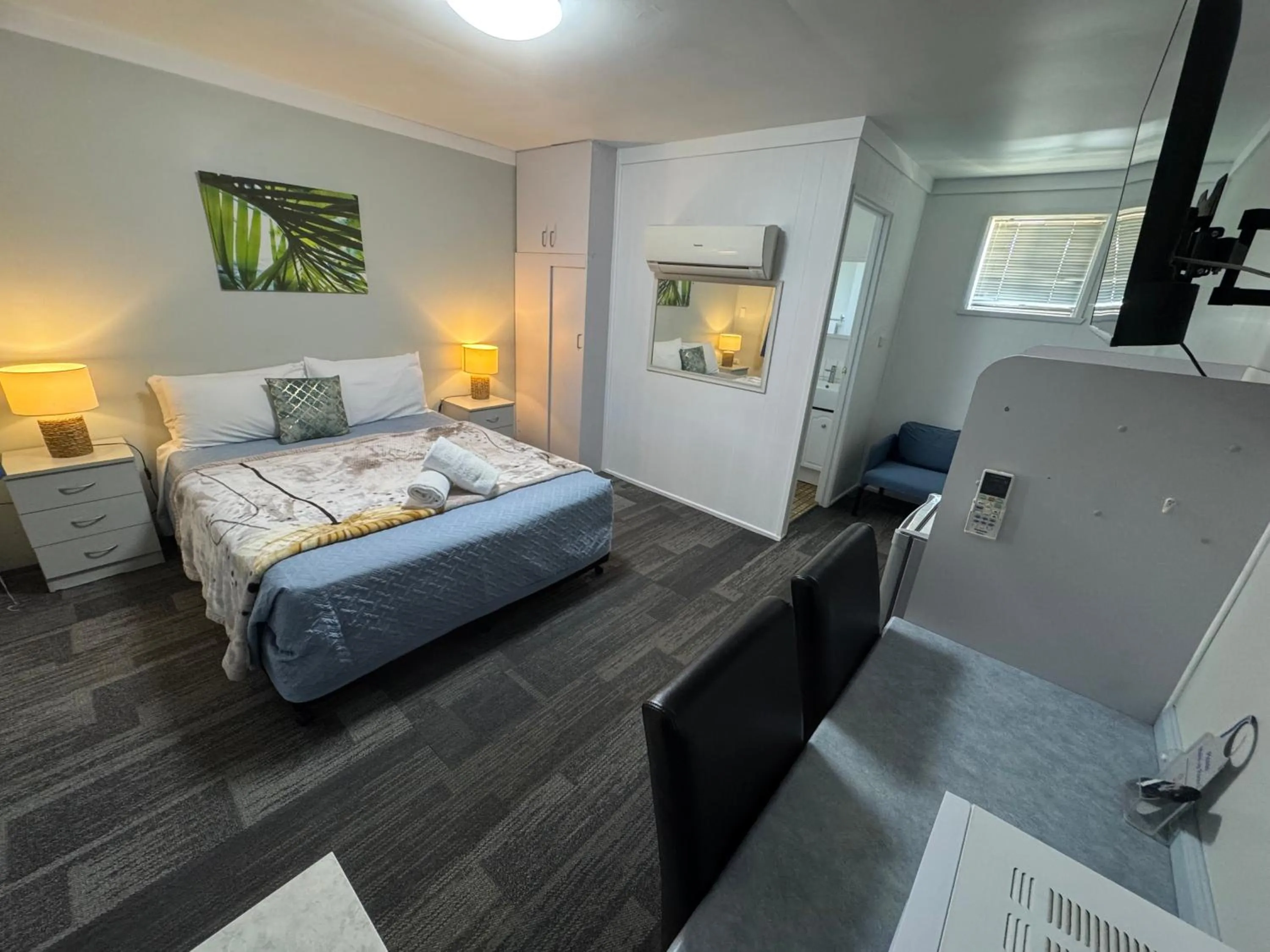 Bed in Hatton Vale Motel