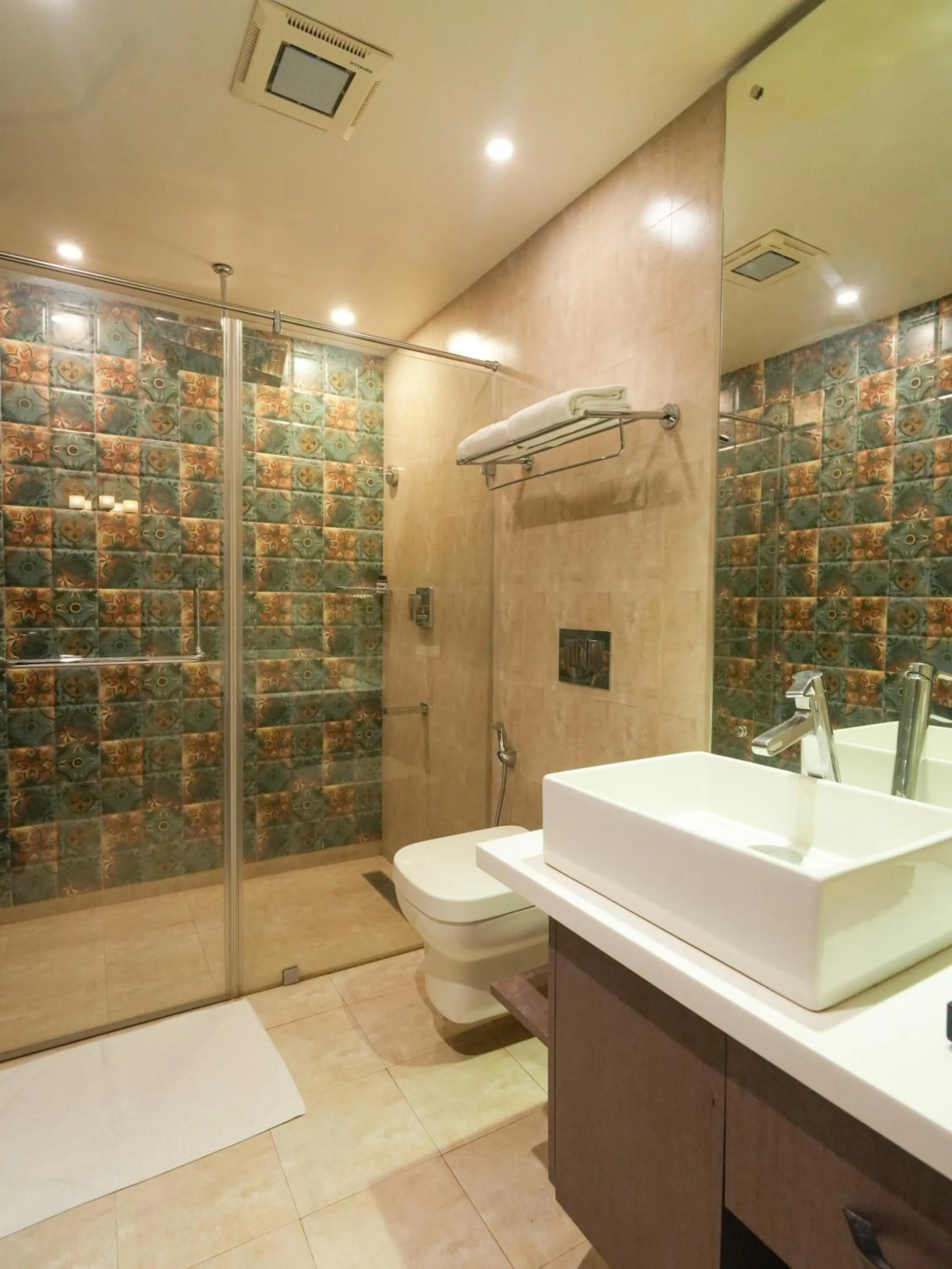 Bathroom in MGM Beach Resorts East Coast Road