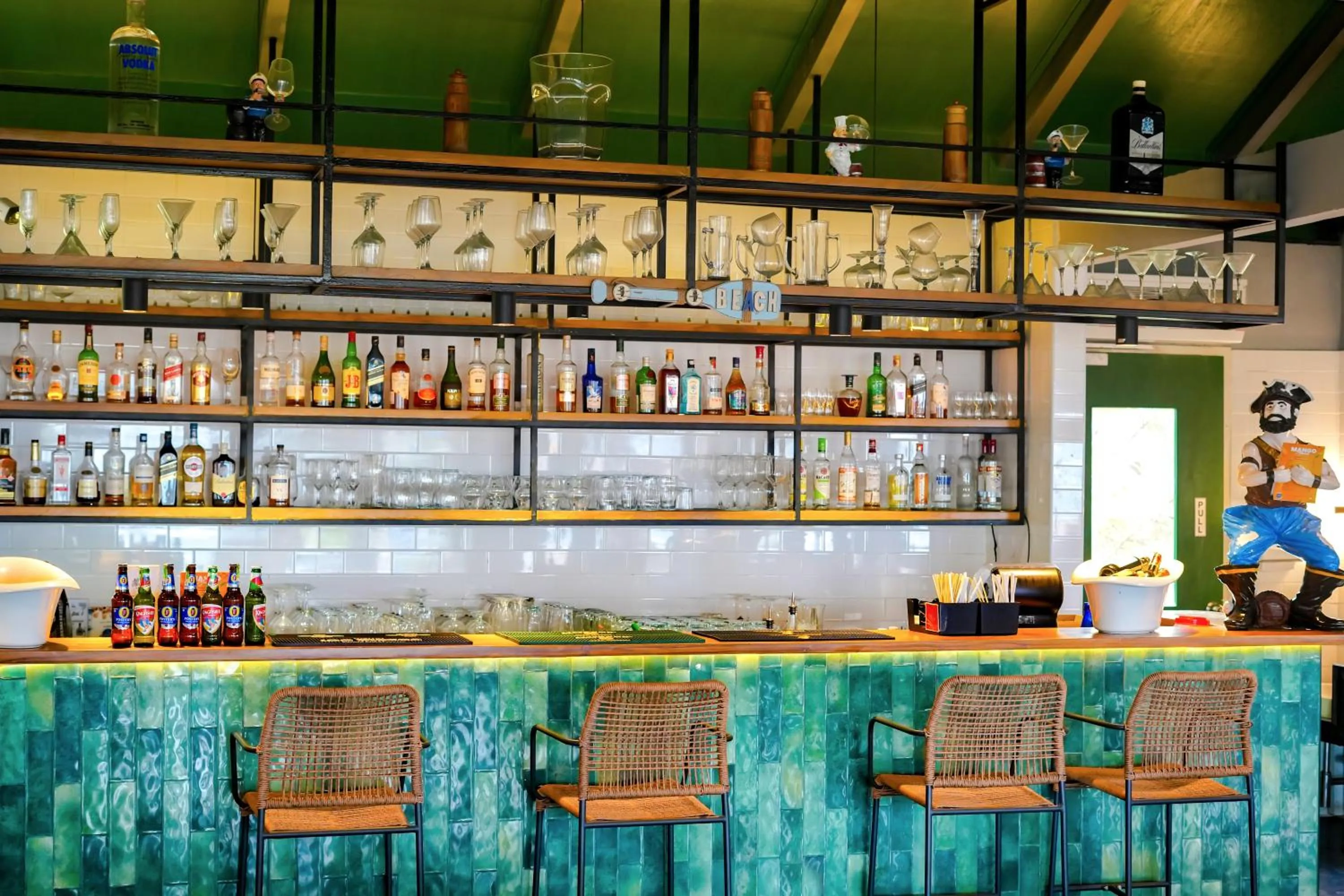 Restaurant/places to eat in MGM Beach Resorts East Coast Road