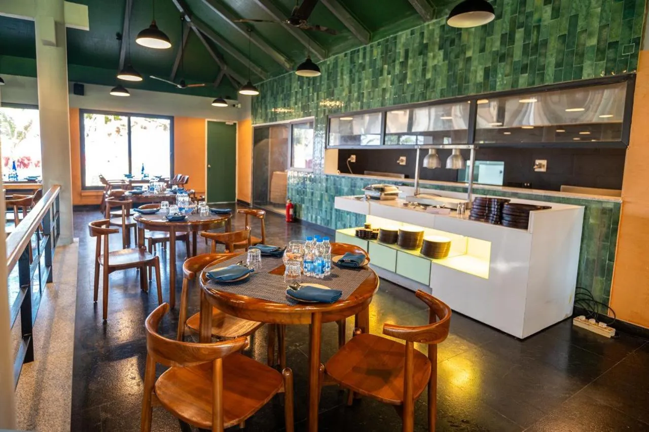 Restaurant/places to eat in MGM Beach Resorts East Coast Road