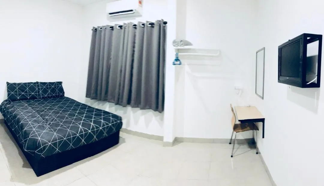 Bed in LunaStay (Shared Common Area)