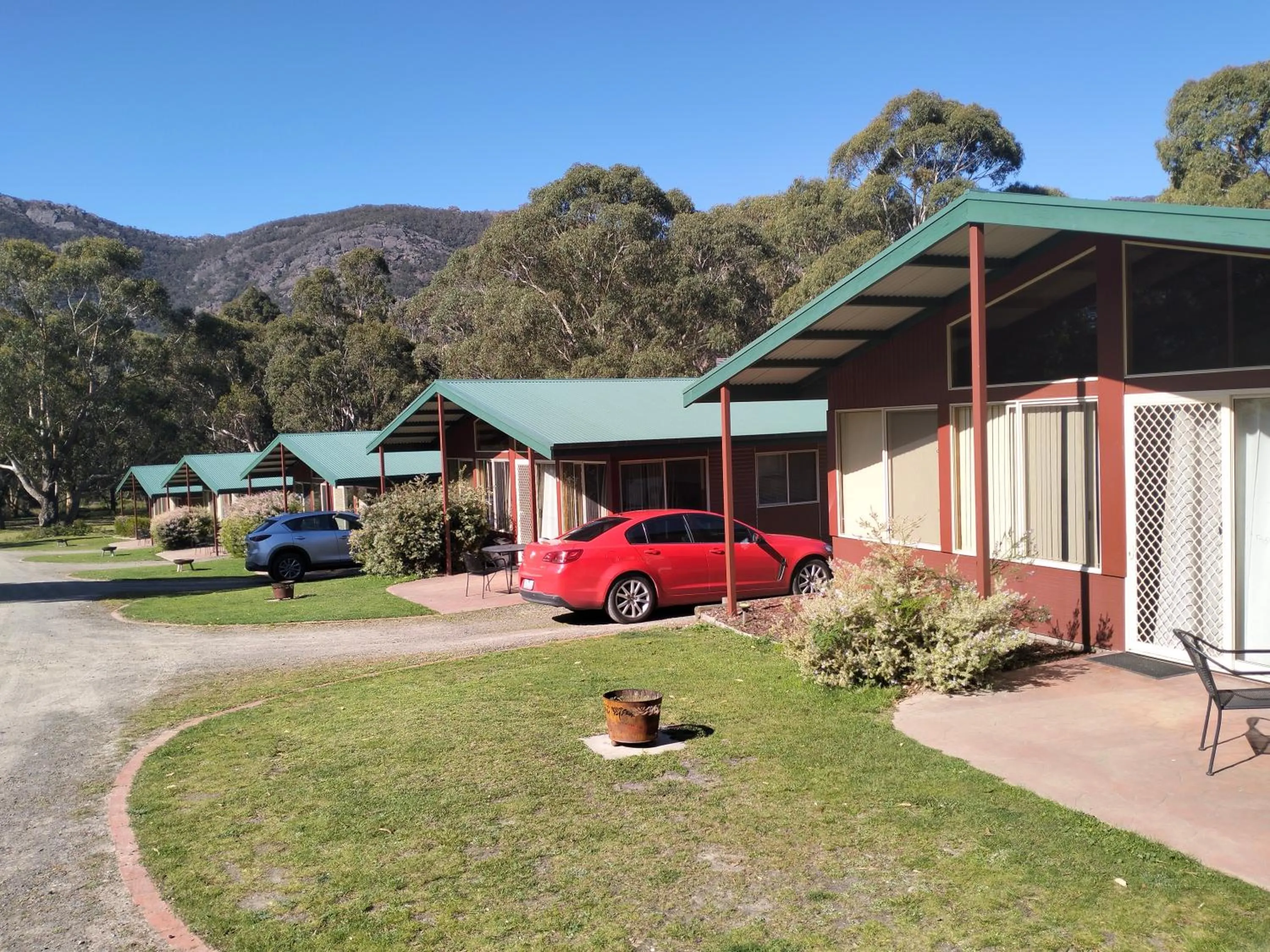 Property building in Halls Gap Valley Lodges