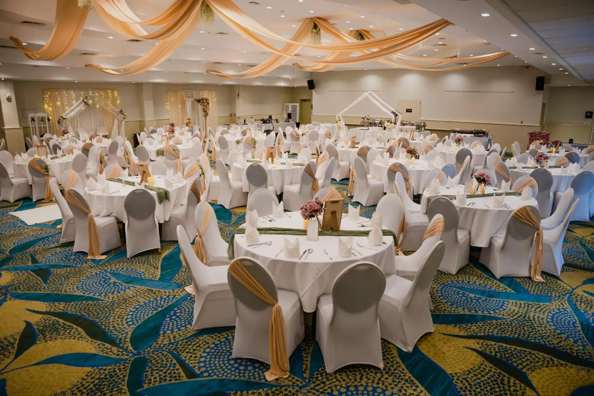 Meeting/conference room in Crowne Plaza Resort Saipan