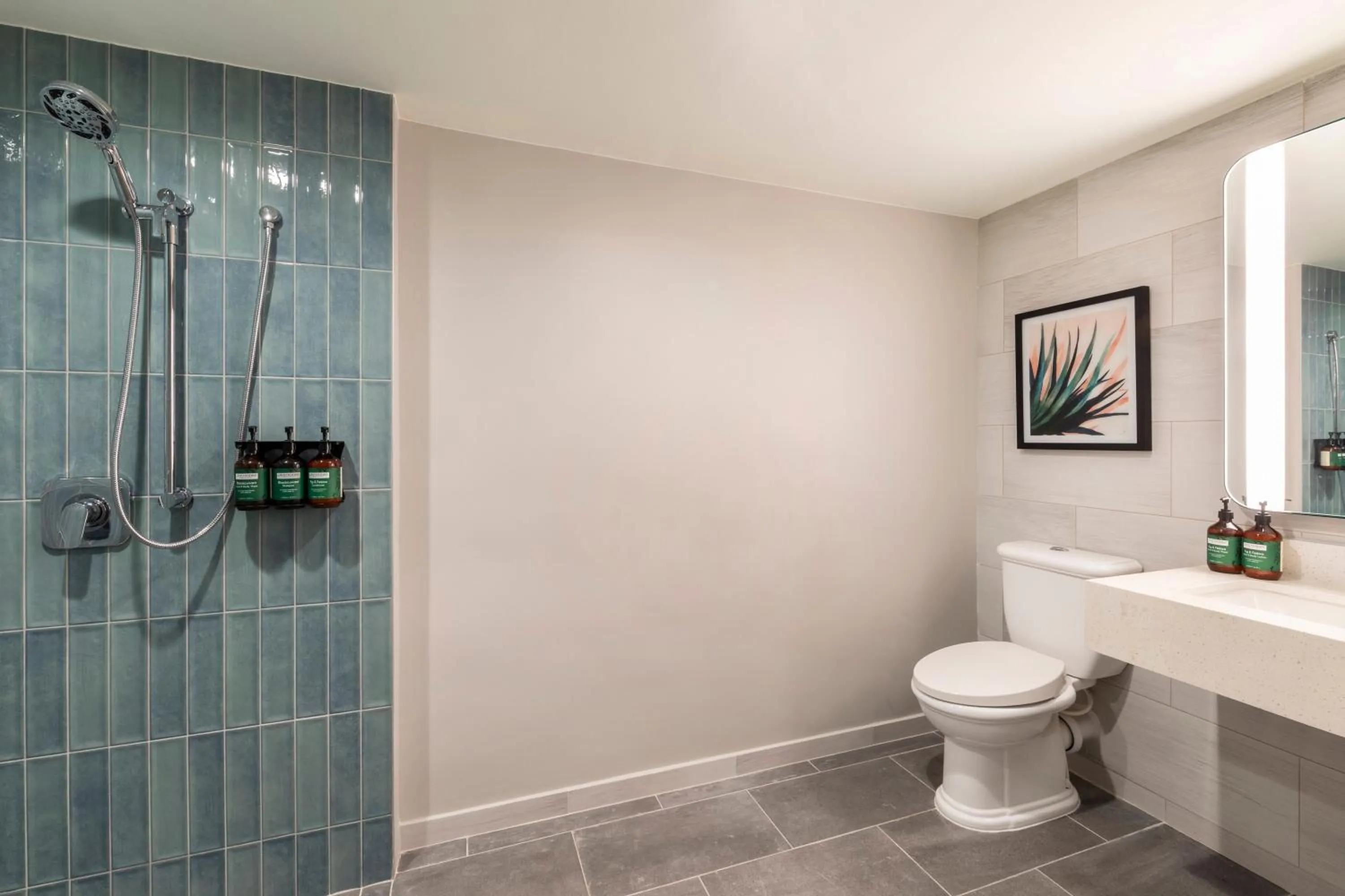 Photo of the whole room in Crowne Plaza Resort Saipan