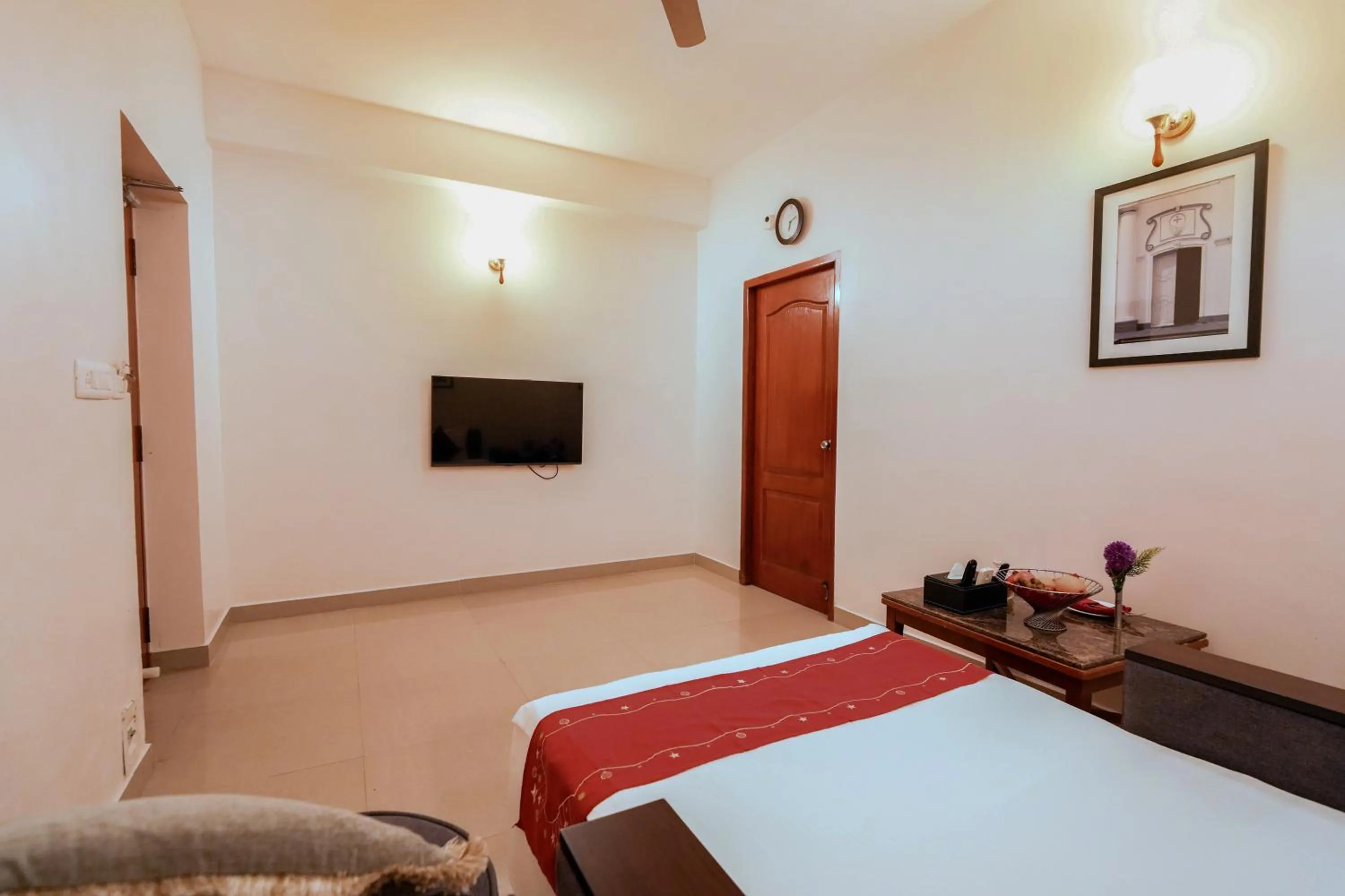 Living room, Bed in MGM Vailankanni