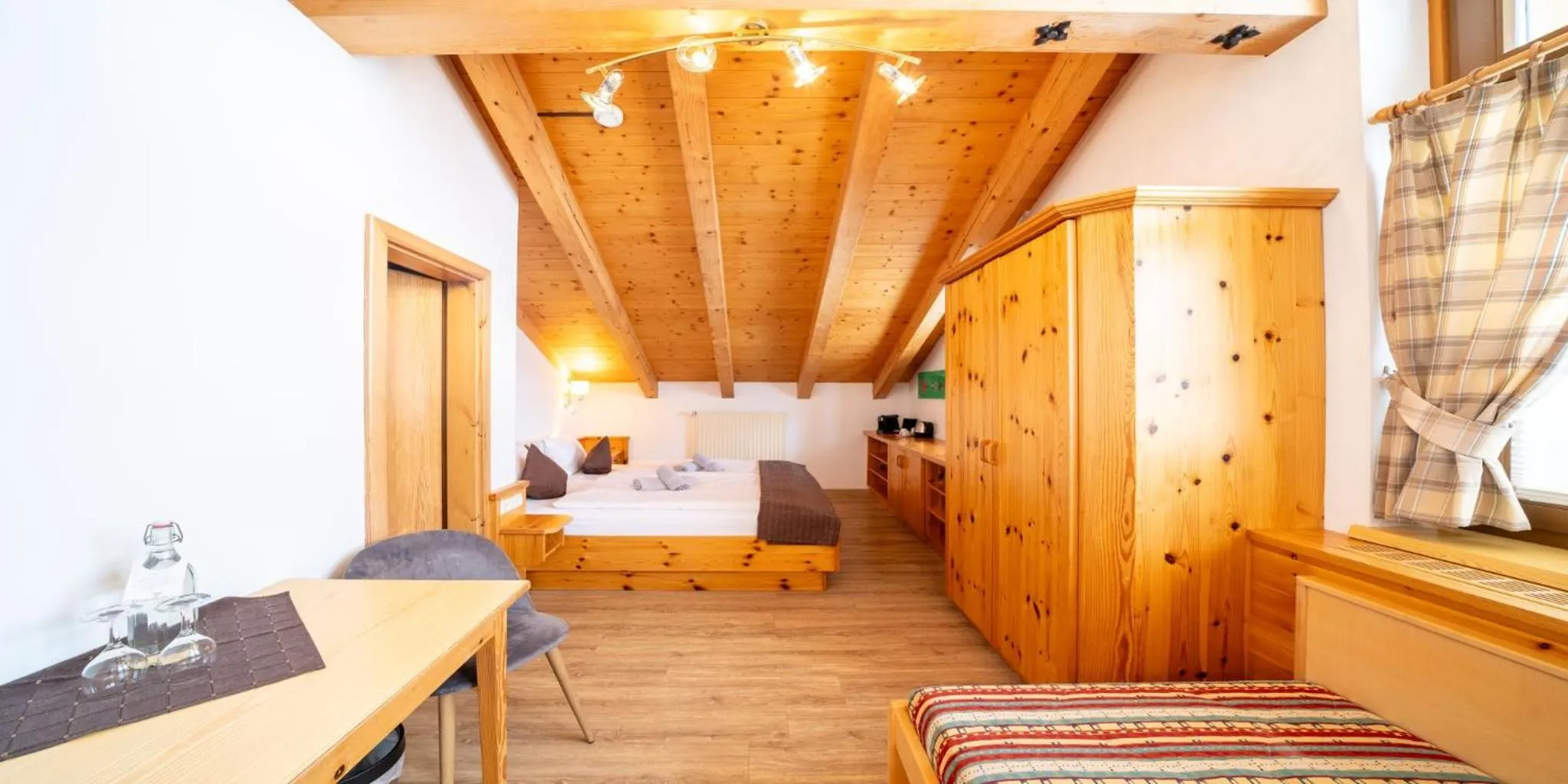 Photo of the whole room, Bed in Familienhotel Unterreith