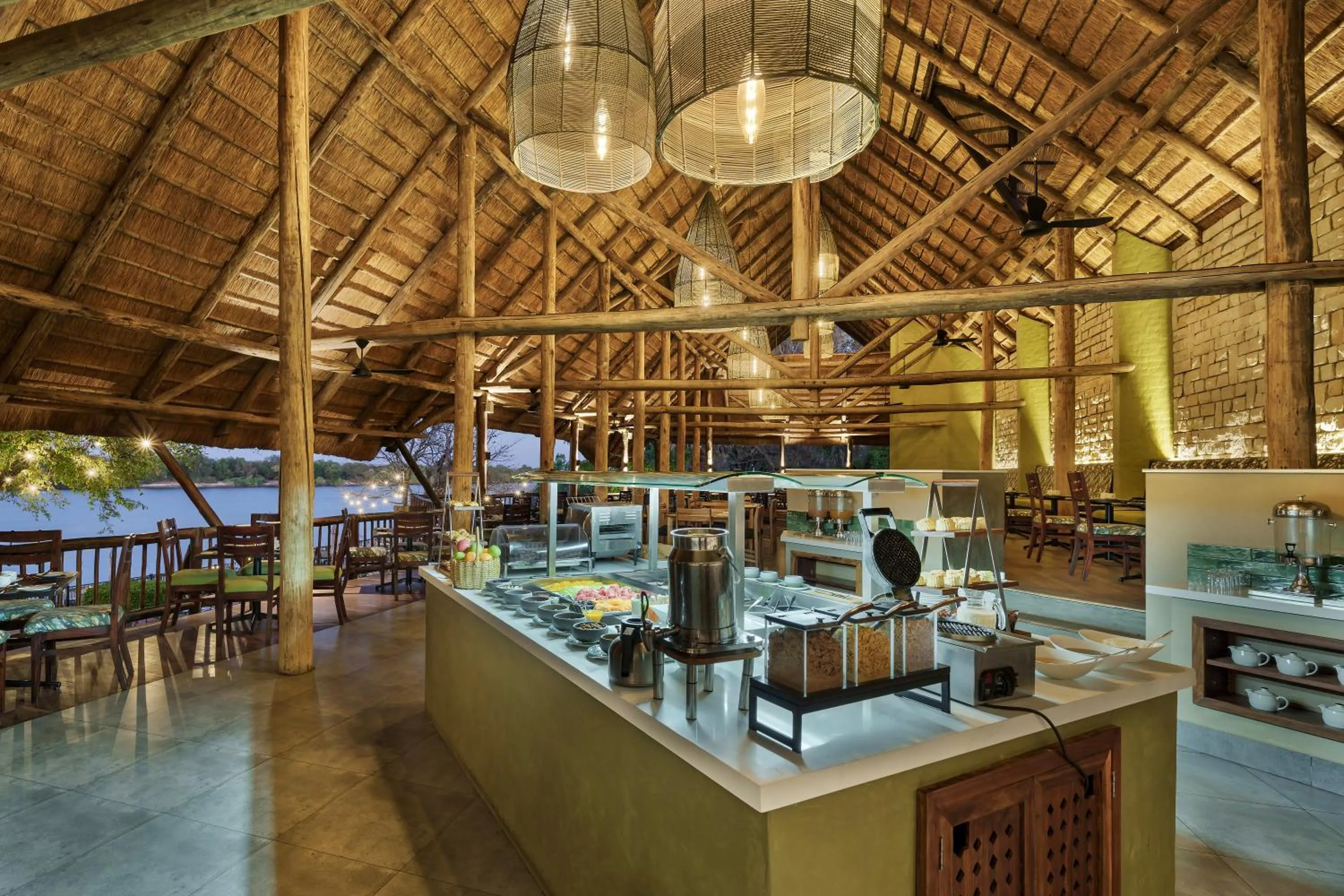 Restaurant/places to eat in The David Livingstone Safari Lodge & Spa