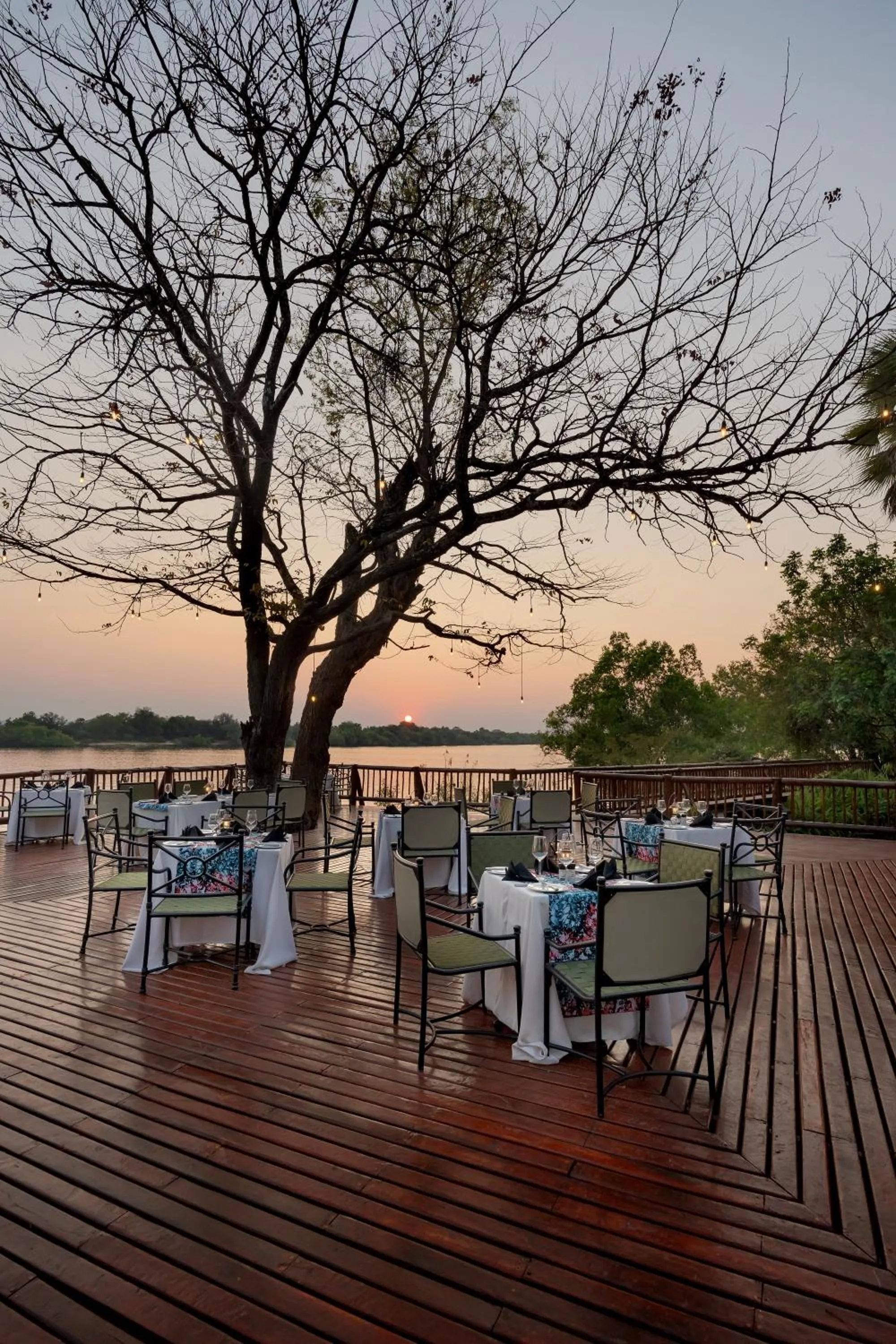 Restaurant/places to eat in The David Livingstone Safari Lodge & Spa